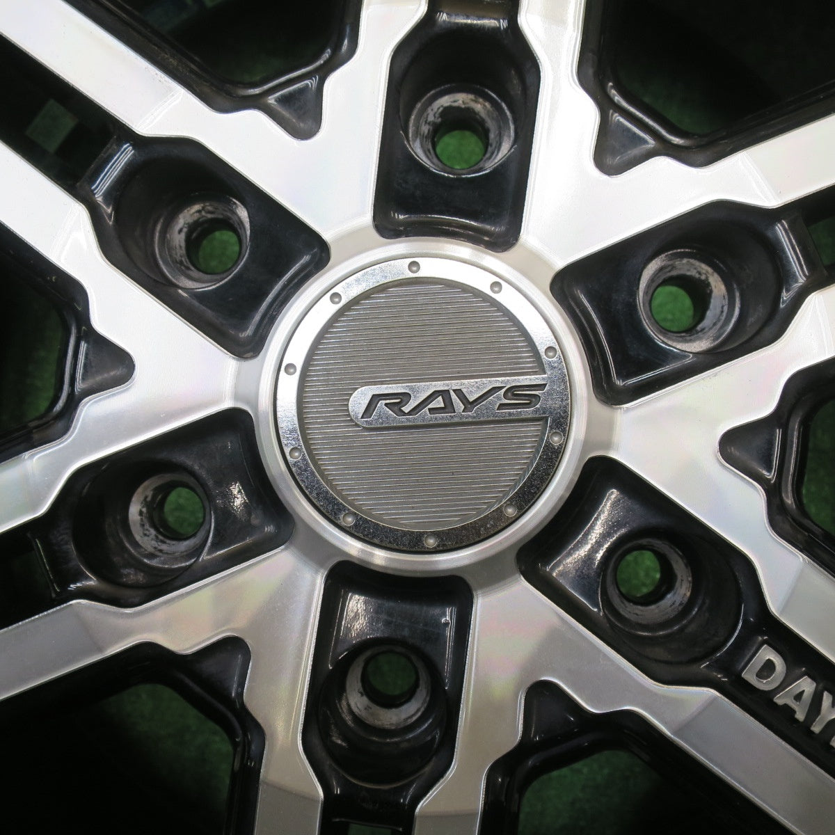 バリ溝！22年！キレイ！9.5分★RAYS DAYTONA FDX 215/65R16 109/107R グッドイヤー イーグル #1 レイズ デイトナ 16インチ PCD139.7/6H★5102801NJノ