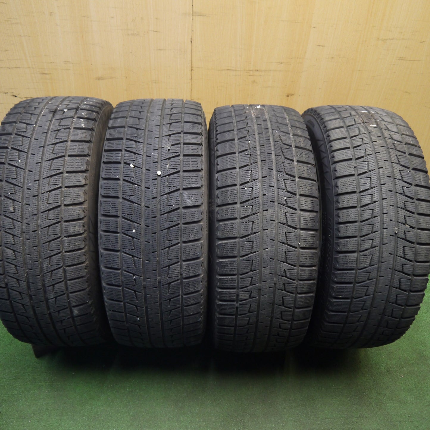 バリ溝！9分★三菱 ランエボ 9 純正 235/45R17 スタッドレス ブリヂストン ブリザック REVO2 17インチ PCD114.3/5H★6031102Hス