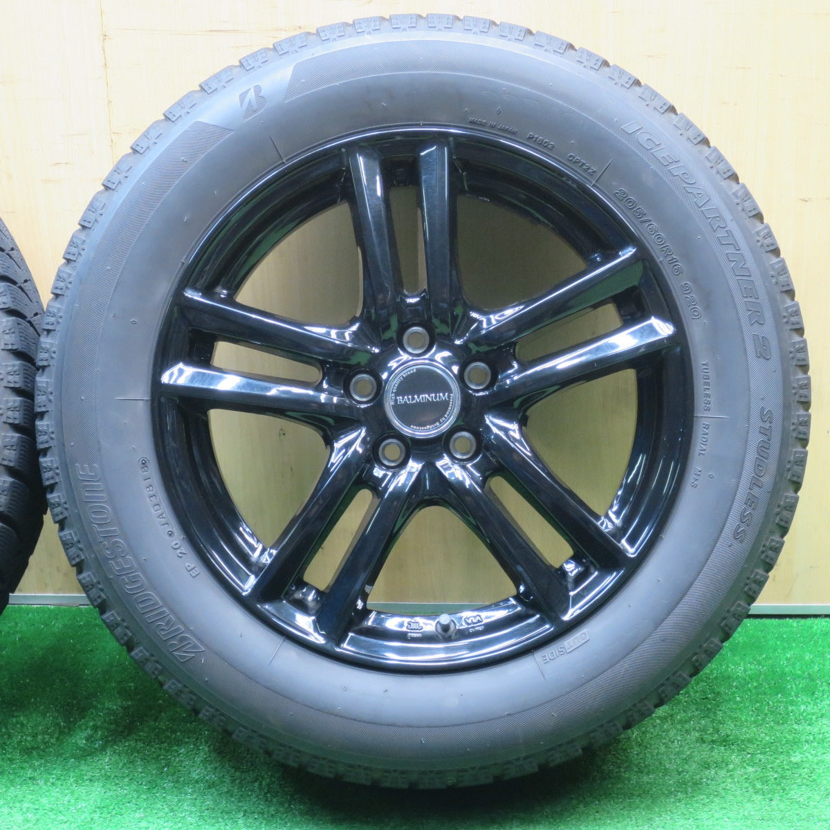 キレイ★レヴォーグ 等 205/60R16 スタッドレス ブリヂストン アイスパートナー2 BALMINUM バルミナ 16インチ PCD100/5H★5102206NJス