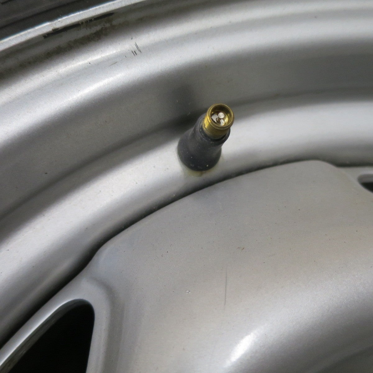 バリ溝！22年！キレイ！9.5分！1本★195/75R15 109/107N トーヨー デルベックス M935 DELVEX スチール ホイール 15インチ PCD139.7/6H★6012811ナス