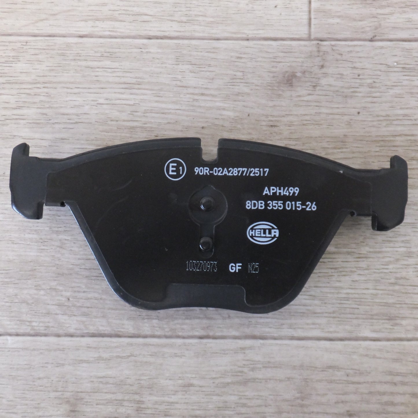 [送料無料] 未使用★ヘラ HELLA ブレーキパッド 8DB SM 3411 6850 885 HP 355 015-261　BMW 5 6シリーズ用★