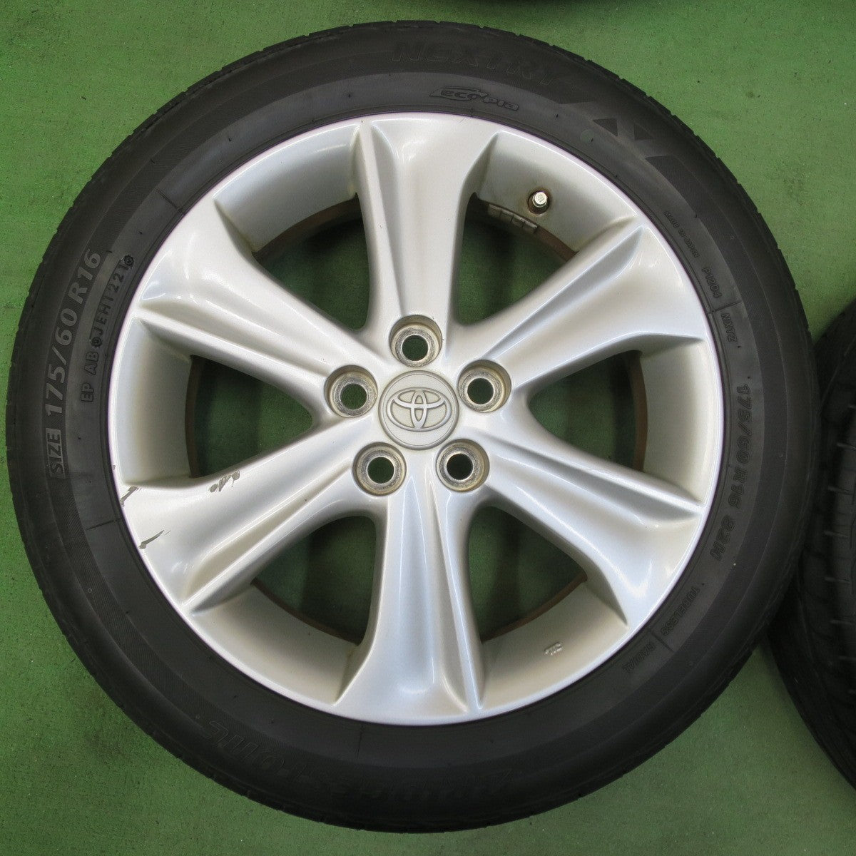 バリ溝！21年！8.5分★トヨタ 120系 ラクティス 純正 175/60R16 ブリヂストン ネクストリー エコピア 16インチ PCD100/5H★5042602イノ