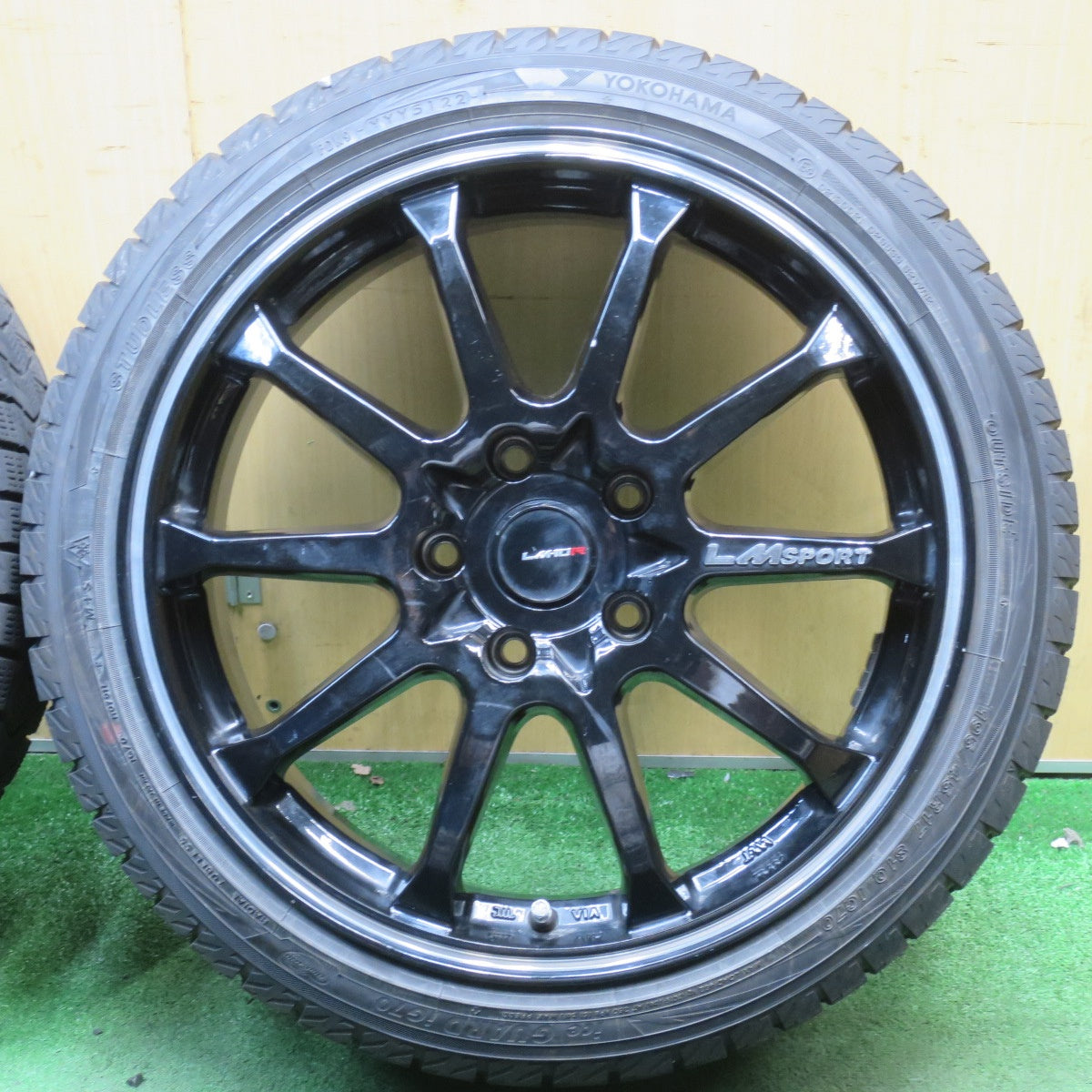 バリ溝！22年！9.5分★スタッドレス 195/45R17 ヨコハマ アイスガード iG70 LM SPORT LM-10R LMスポーツ 17インチ PCD114.3/5H★6051907NJス