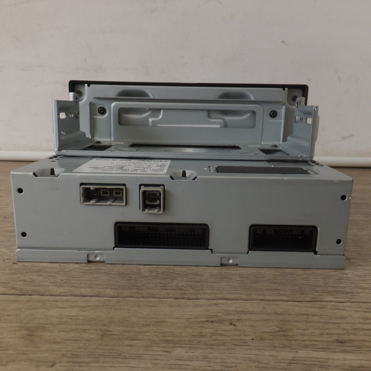 美品★日産 NISSAN 純正 ディスプレイオーディオ HSCE-DA010A B8185-89956★