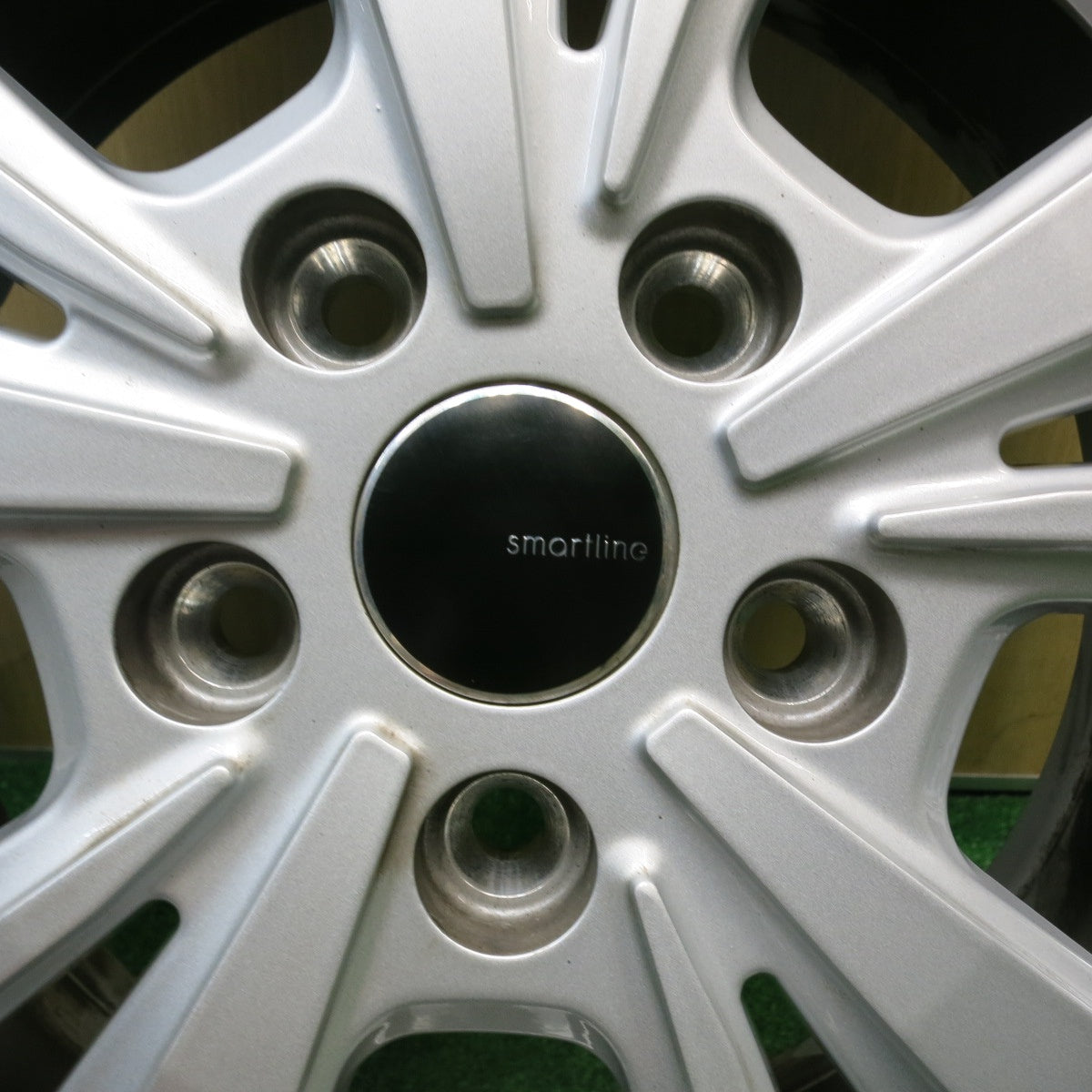 バリ溝！22年！キレイ！ほぼ10分★BMW MINI 等 smartline 175/65R15 スタッドレス ダンロップ ウインターマックス WM02 スマートライン 15インチ PCD112/5H★5080908HAス