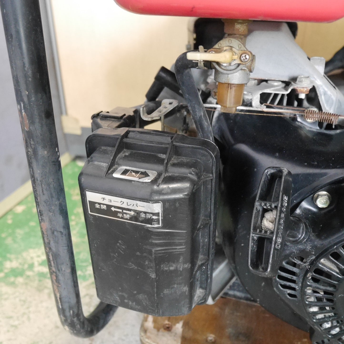 [送料無料] ☆新ダイワ 発電機 EGR2600 エンジン ガソリン 単相 60Hz HONDA shindaiwa☆