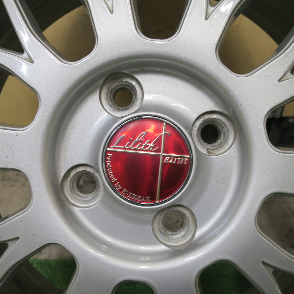2本価格◎K-BREAK LILITH ケイブレイク リリス 16インチ ホイール 16×5.5JJ PCD100/4H◎6092502NGホ