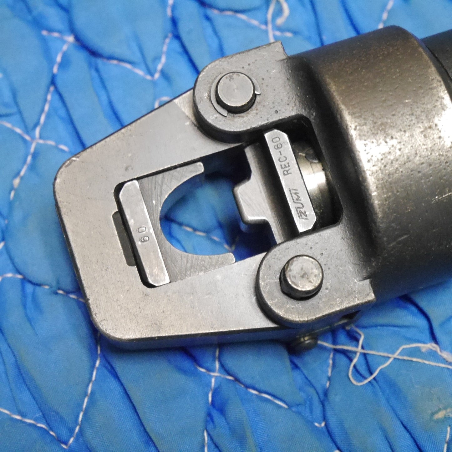 [送料無料] ☆泉精器 手動 油圧式 工具 9H-60 圧着 工具 道具 IZUMI イズミ☆