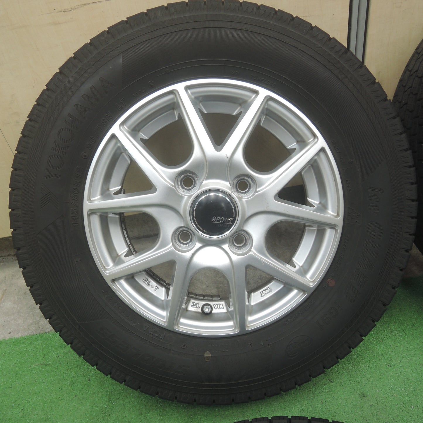 バリ溝！22年！9分★スタッドレス 145/80R12 80/78N ヨコハマ アイスガード iG91 SPORT DAISY 12インチ PCD100/4H★5042303TTス