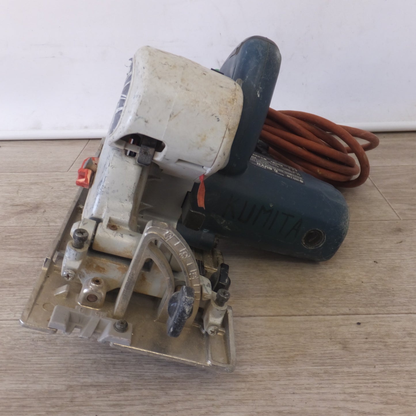 [送料無料] ★日立 HITACHI 165mm 電子造作丸のこ C6UVH　160-165mm　100V 50/60Hz 760W 8A　木工用 超硬丸のこ★