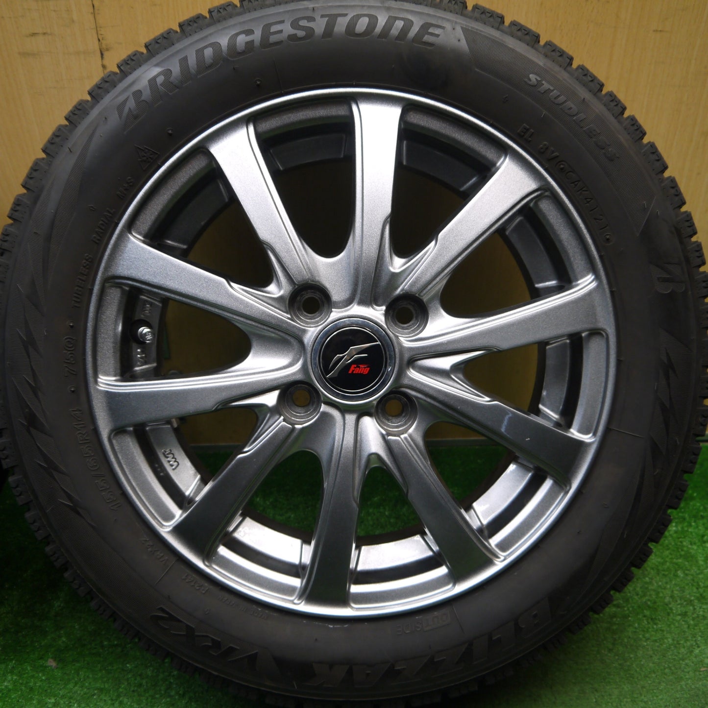 キレイ！21年★スタッドレス 155/65R14 ブリヂストン ブリザック VRX2 Fang ファング 14インチ PCD100/4H★5121703Hス