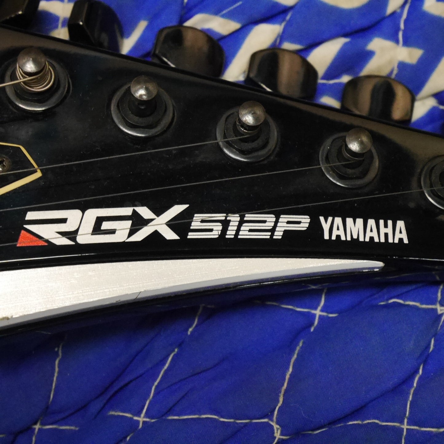 [送料無料] ☆YAMAHA ヤマハ エレキギター RGX512P RGXモデル クリーム色 エレクトリック ギター ケース付き 現状品☆