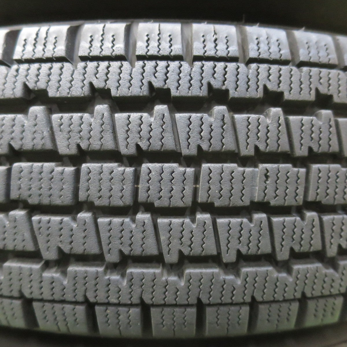 4本価格！22年★ダイハツ アトレー ハイゼット 等 純正 スチール 145/80R12 80/78N スタッドレス ブリヂストン W300 12インチ PCD100/4H★6031902イス