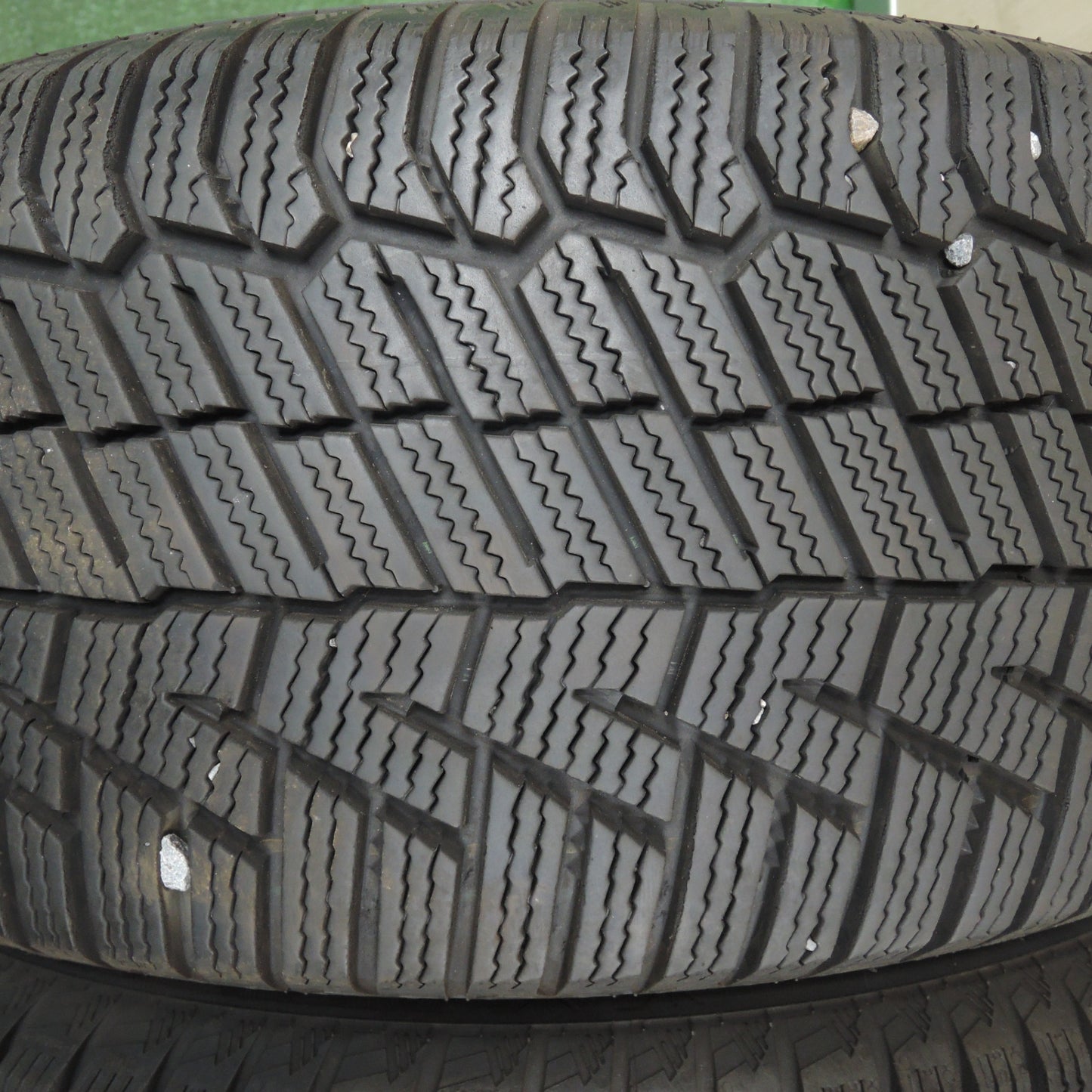 *送料無料* バリ溝！キレイ！9分★ベンツ Cクラス W205 純正 225/50R17 スタッドレス コンチネンタル ノースコンタクト NC6 17インチ PCD112/5H★4031910TNス