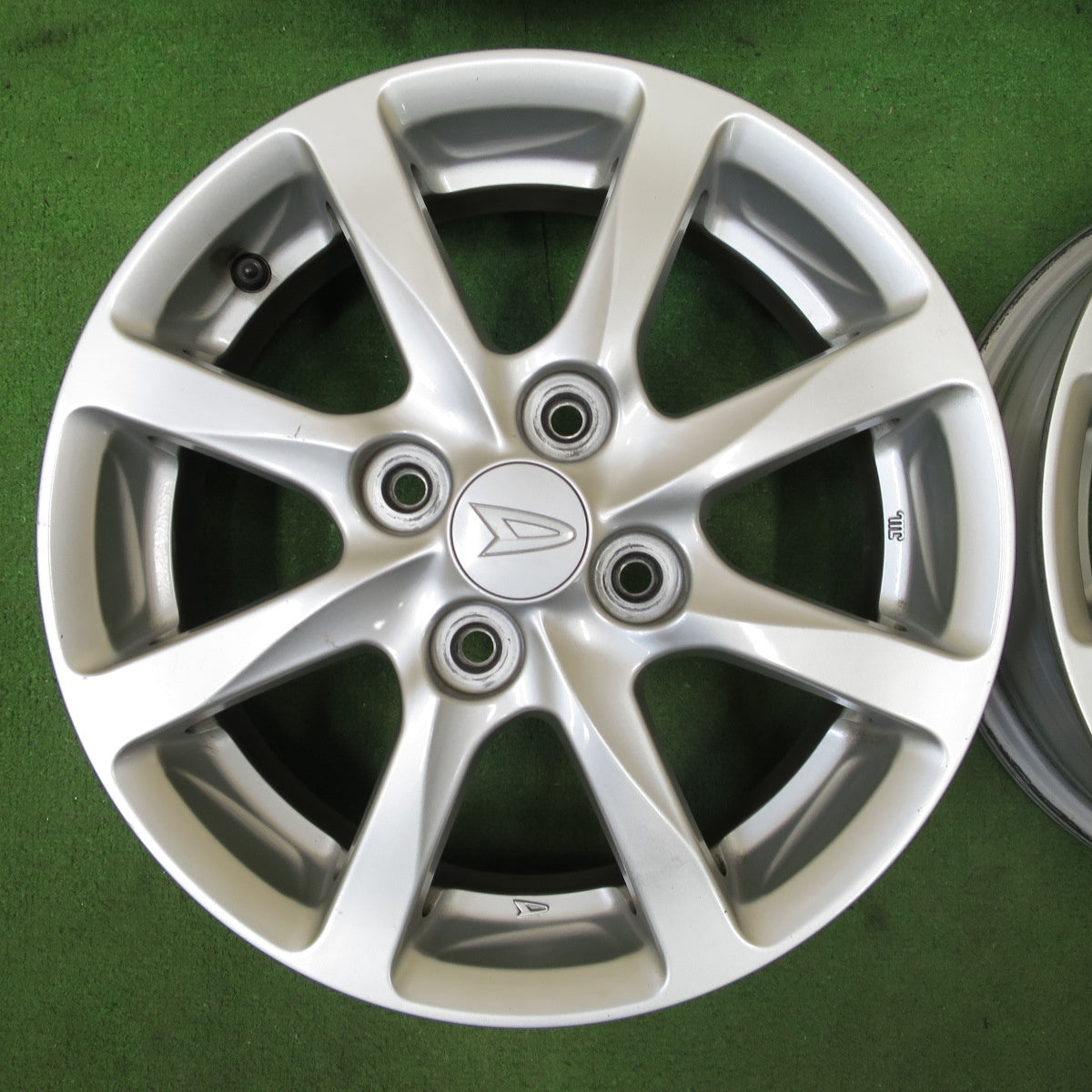 4本価格★ダイハツ タント ムーヴ 等 純正 ホイール 14インチ 14×4.5J PCD100/4H★6060304NGホ