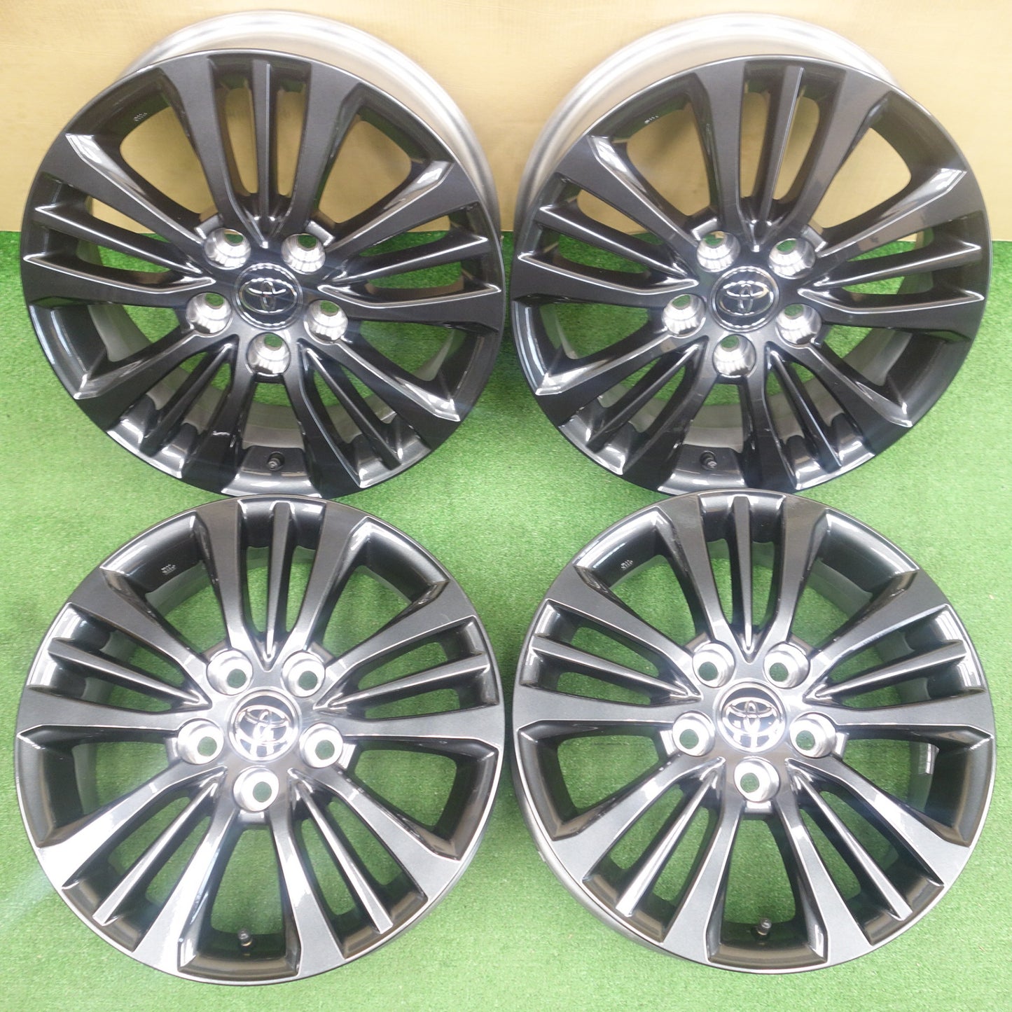新車外し★トヨタ 90系 ノア ヴォクシー 純正 ホイール 16インチ 16×6J PCD114.3/5H★6022701KTホ