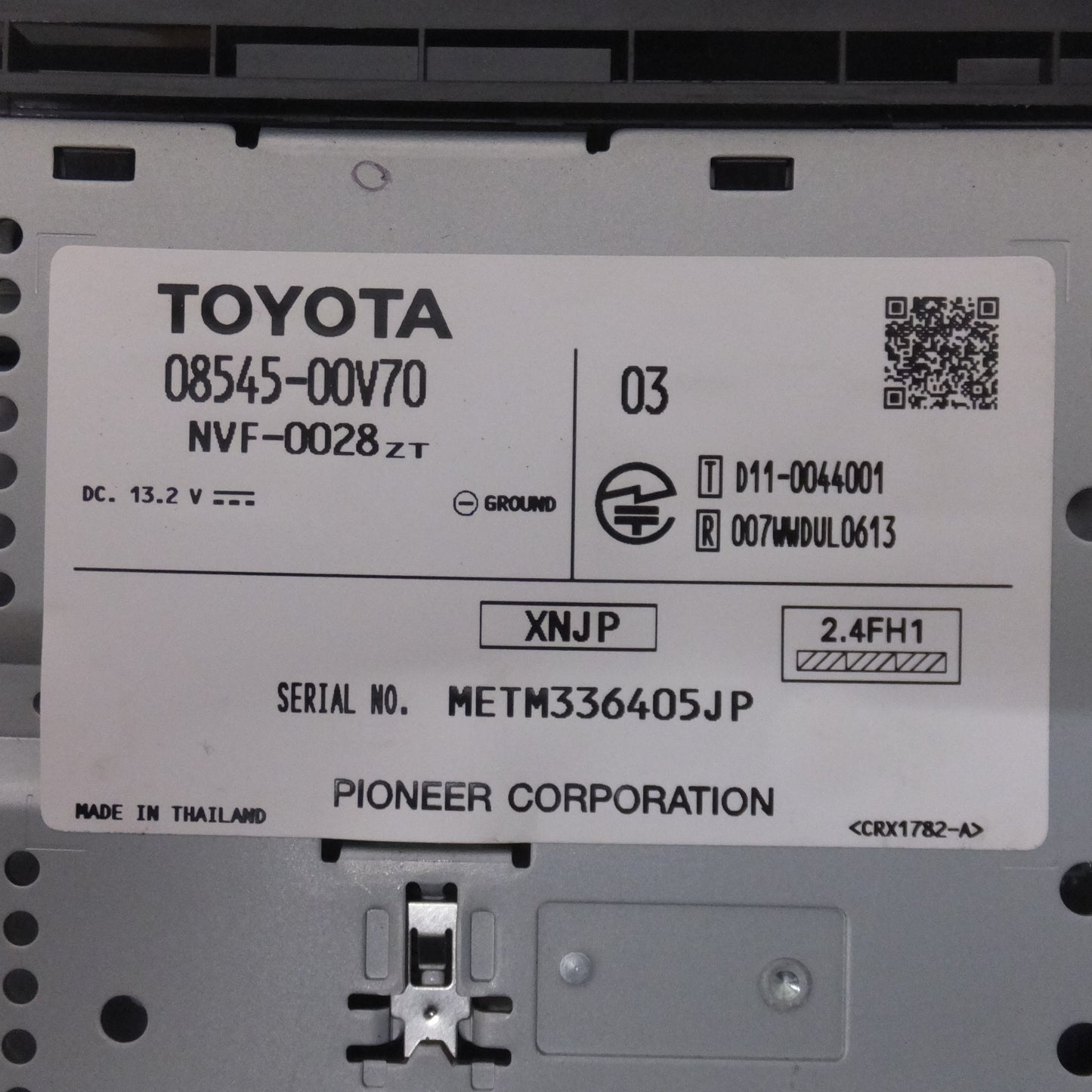 [送料無料] 現状品★パイオニア製 トヨタ 純正 メモリーナビ マルチAVステーション NSCP-W62 08545-00V70 セキュリティロック品[44]★