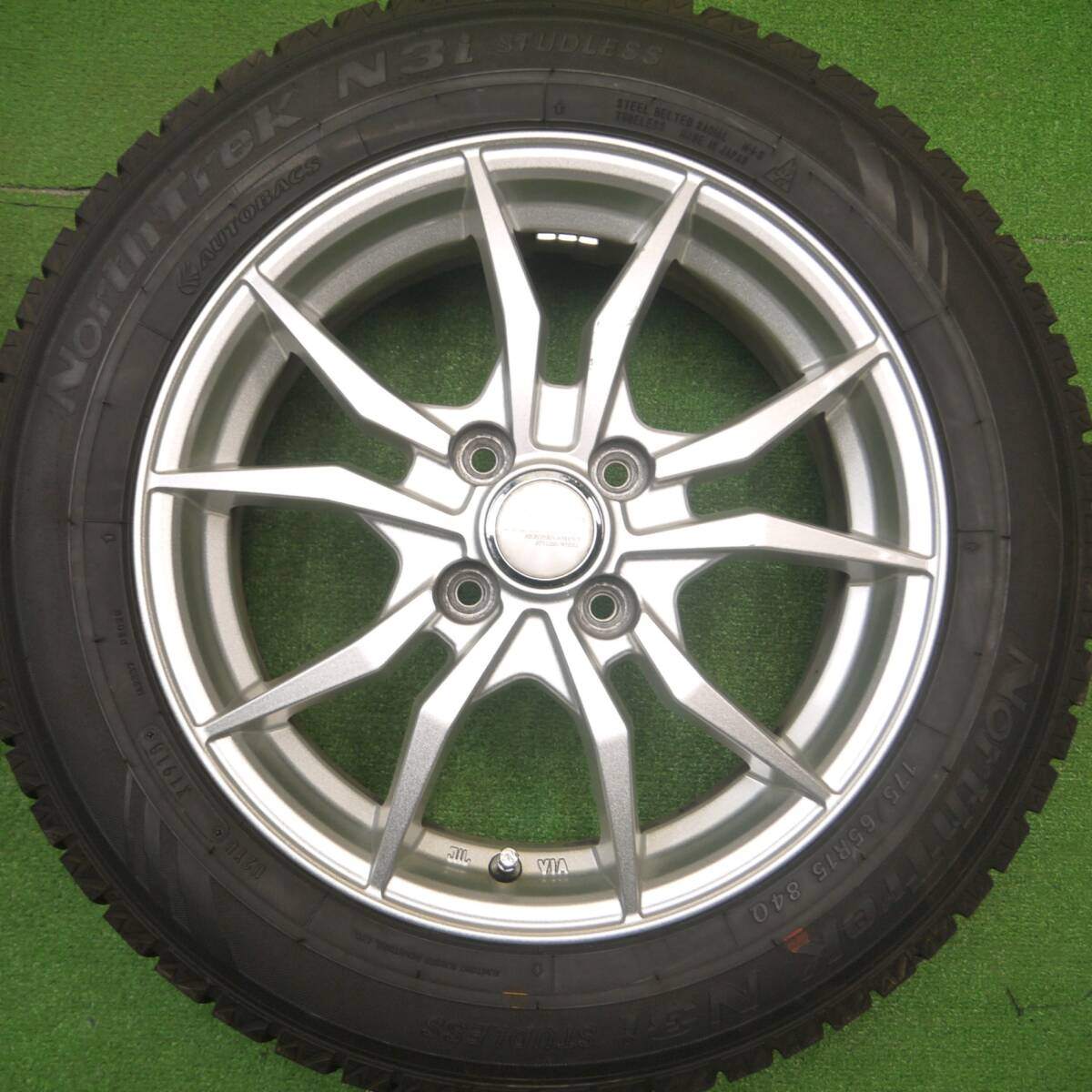 バリ溝！キレイ！9.5分以上★スタッドレス 175/65R15 オートバックス ノーストレック N3i BRAKE 15インチ PCD100/4H★4120209Hス