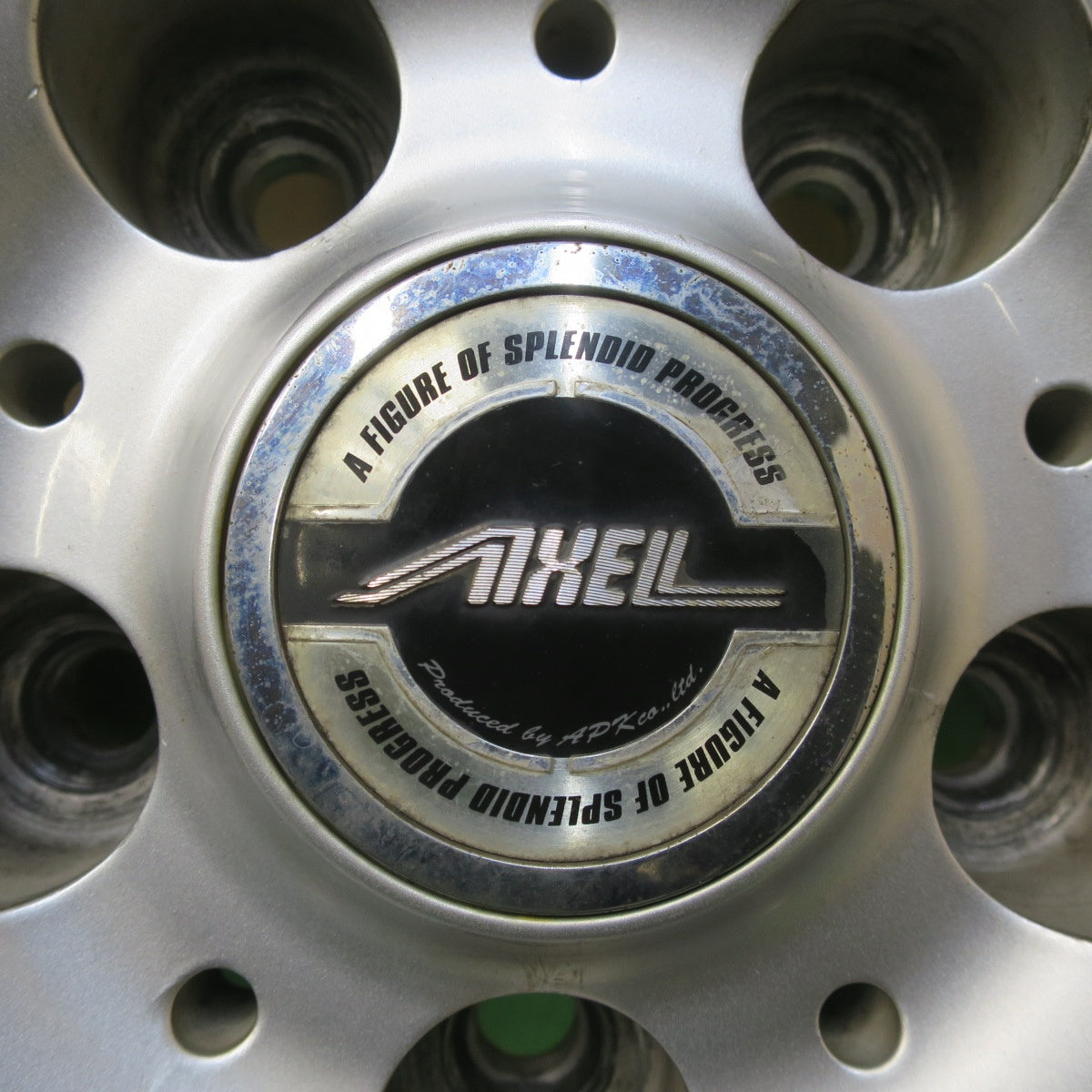 バリ溝！キレイ！8.5分★スタッドレス 195/60R16 トーヨー オブザーブ ガリット GIZ AXEL アクセル 16インチ PCD114.3/5H★6030505イス
