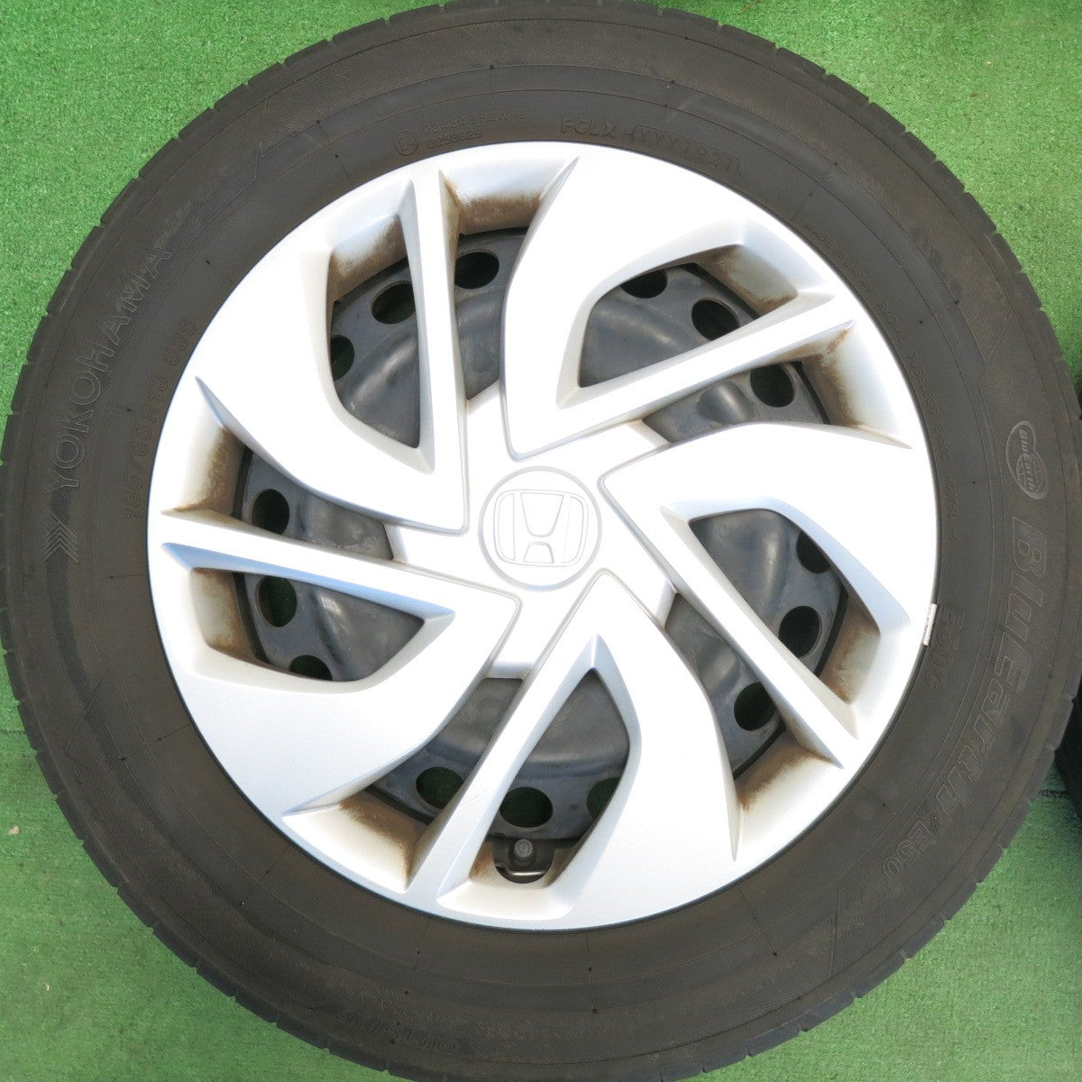 4本価格★ホンダ フリード 純正 スチール 185/65R15 ヨコハマ ブルーアース E50 E50C 15インチ PCD114.3/5H★6041903HAノ