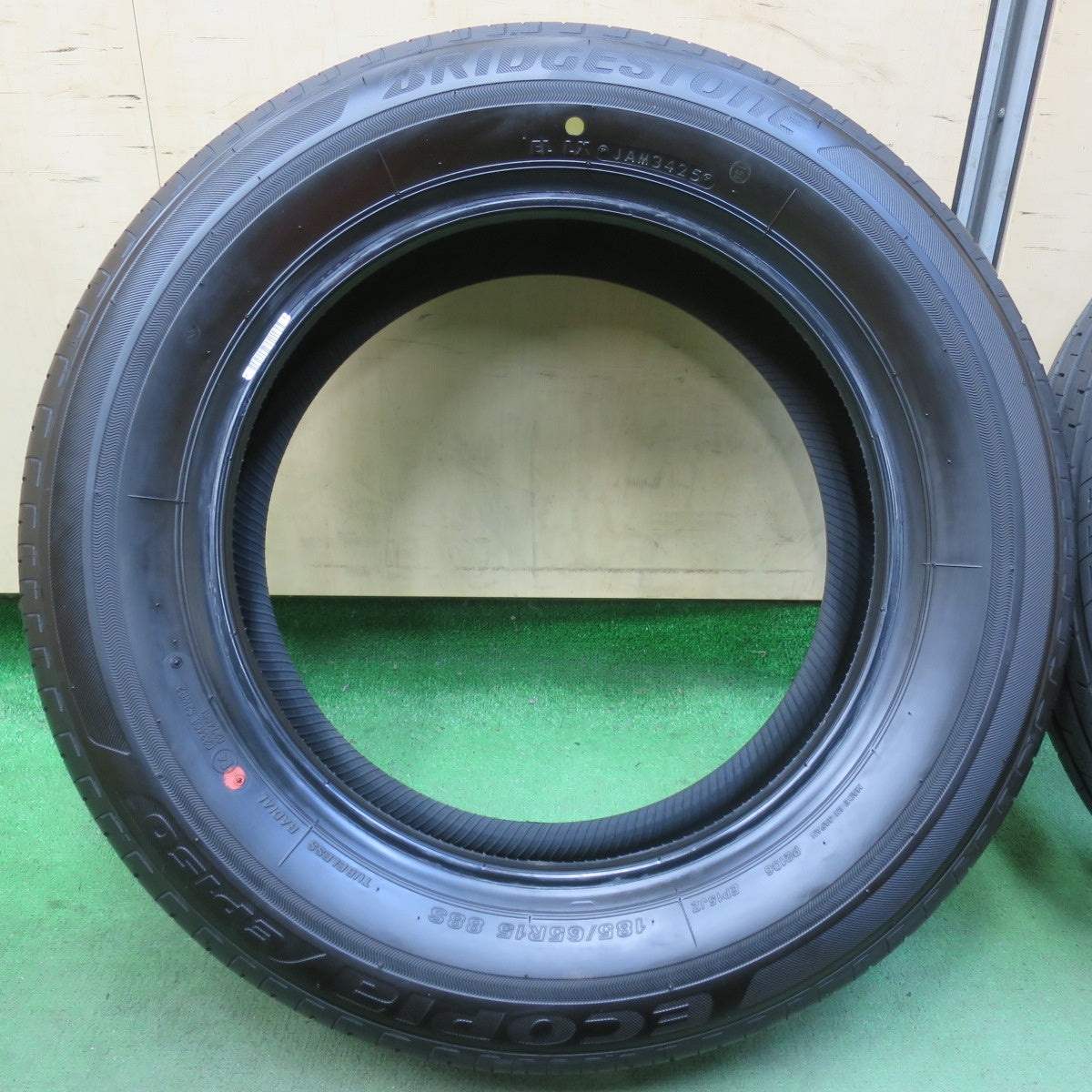 バリ溝！25年！9分★185/65R15 ブリヂストン エコピア EP150 タイヤ 15インチ シエンタ アクア フリード ヤリス プリウス ノート ティーダ 等★5121006イノタ