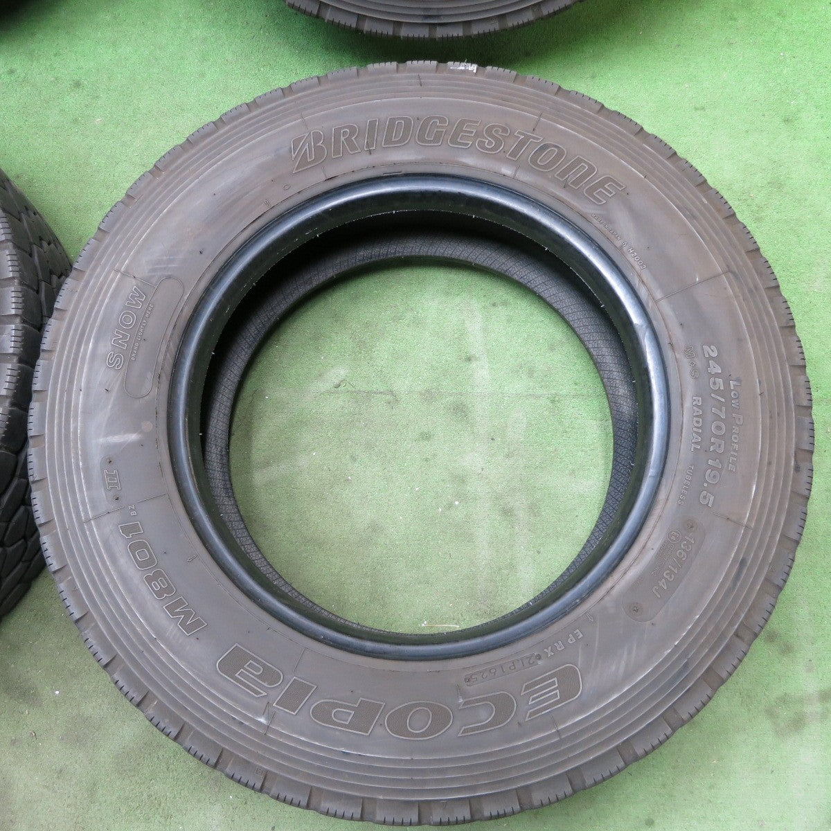 4本価格！25年★トラック タイヤ 245/70R19.5 136/134J ブリヂストン エコピア M801Ⅱ ミックス オールシーズン 19.5インチ★5122904ナスタ