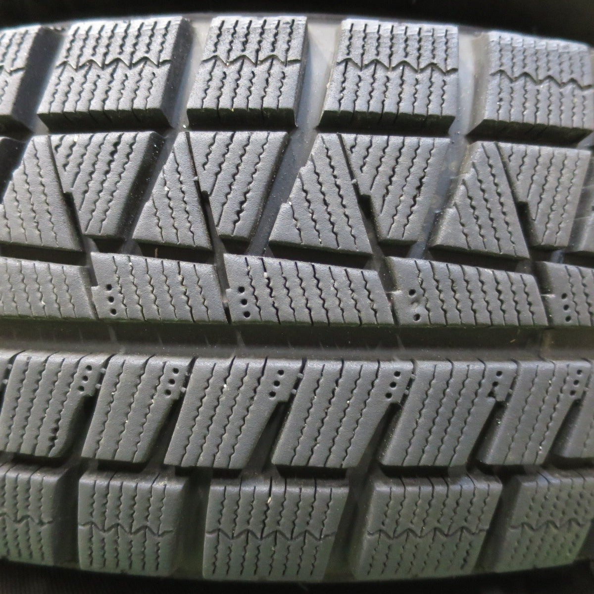 バリ溝！22年！9分★スタッドレス 175/70R14 ブリヂストン アイスパートナー2 BALMINUM VR5 バルミナ 14インチ PCD100/4H★5122405イス