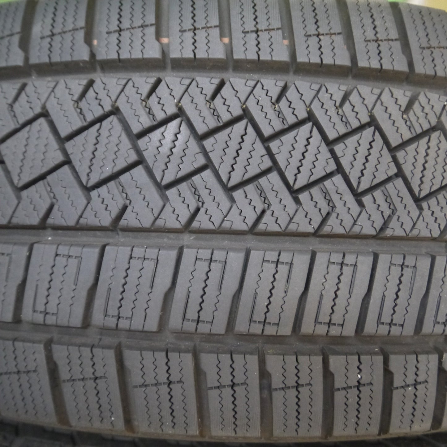 *送料無料* バリ溝！22年！9.5分★スバル BP5 レガシィ 純正 215/45R17 スタッドレス ピレリ アイスゼロ アシンメトリコ PCD100/5H★4043008Hス