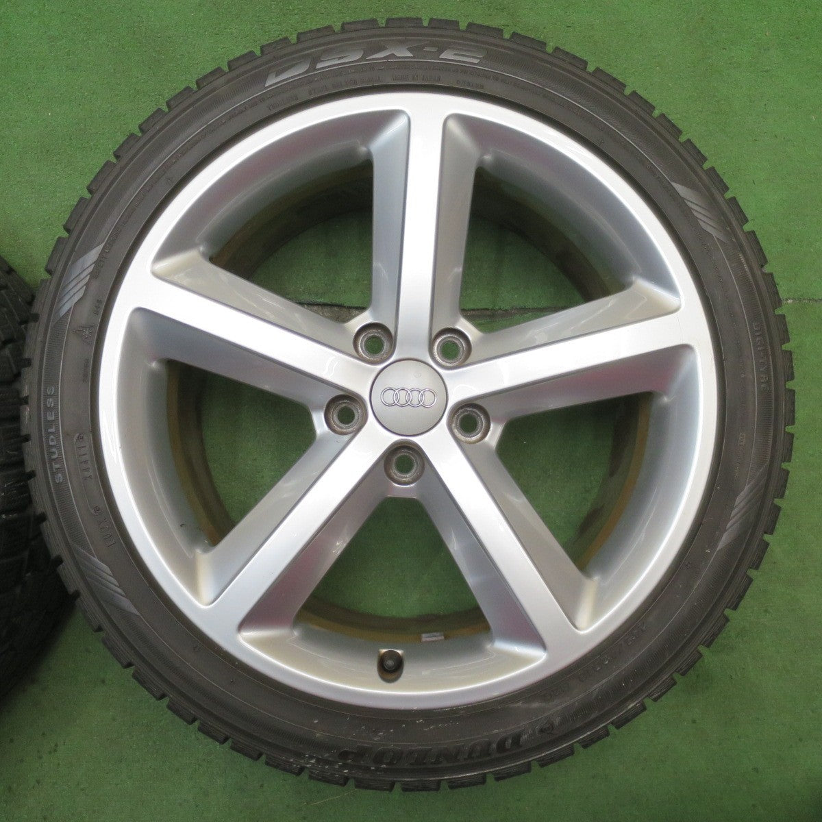 バリ溝！9.5分◎アウディ A4 純正 245/40R18 スタッドレス ダンロップ DSX-2 18インチ PCD112/5H◎6072701NJス