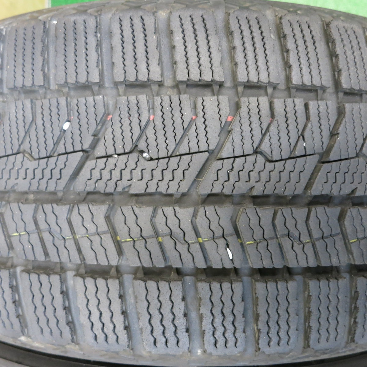 バリ溝！23年！9.5分★スタッドレス 205/60R16 トーヨー オブザーブ GIZ2 JOKER ジョーカー 16インチ PCD114.3/5H★5121415HAス