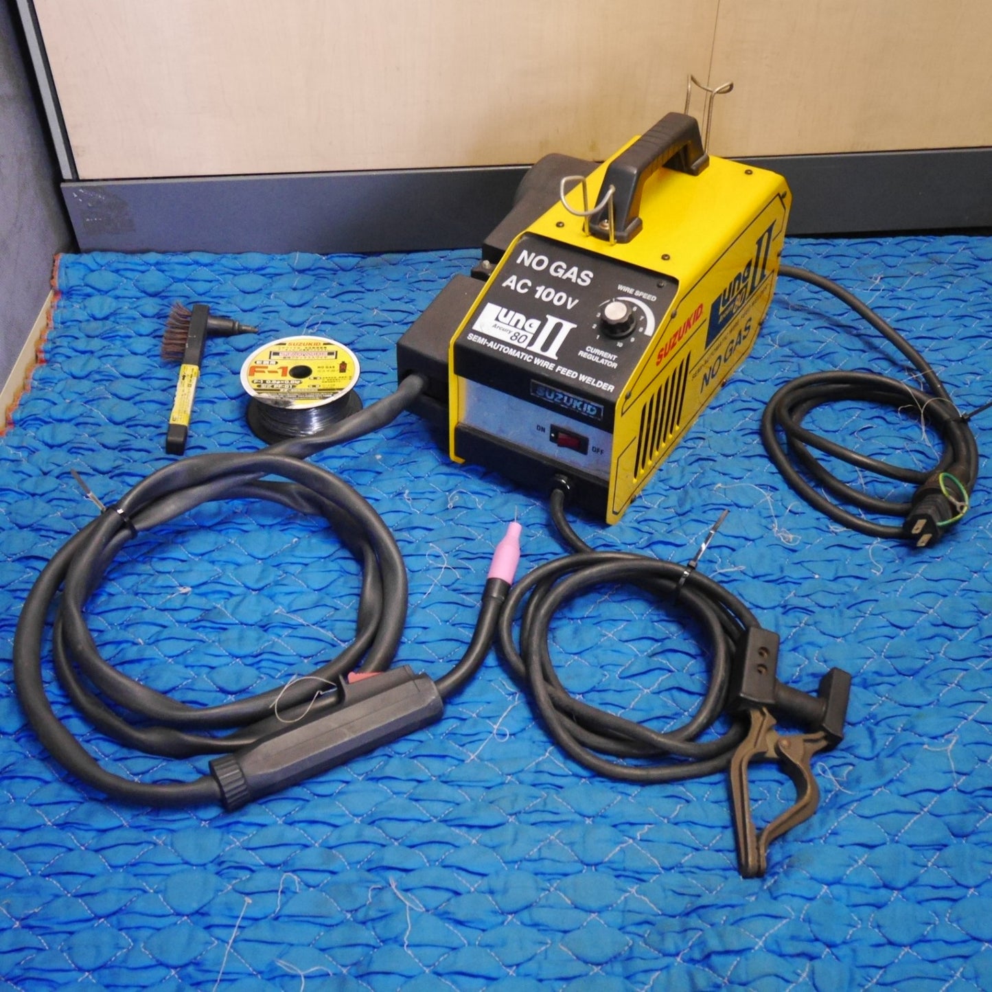 [送料無料] キレイ！付属品付き☆SUZUKID スター 電器 Arcury 80 LUNAⅡ 半自動 溶接機 SAY-80L2 スズキッド アーキュリー80 ルナ2☆