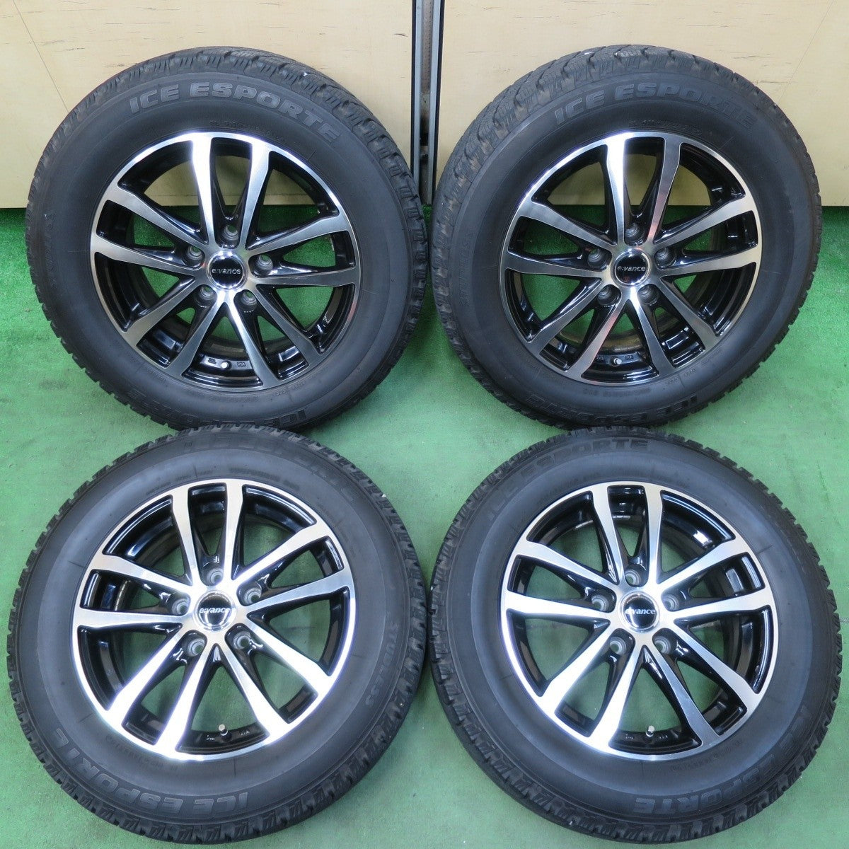 バリ溝！キレイ！9分★スタッドレス 195/65R15 アイスエスポルテ e:vance HA1 エヴァンス 15インチ PCD114.3/5H★5012511イス