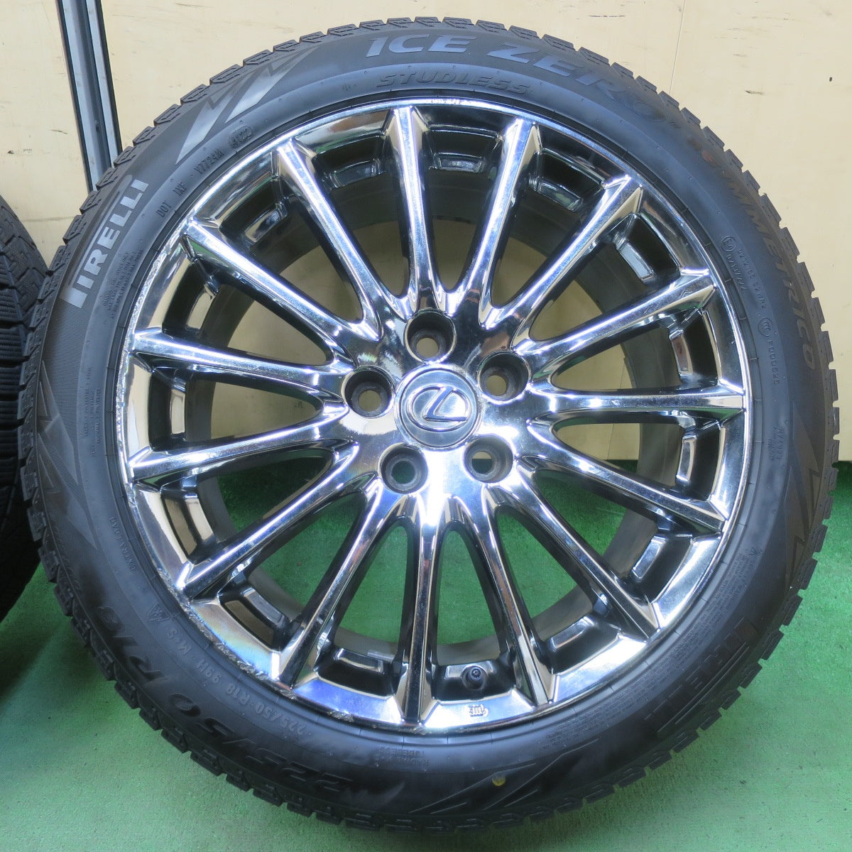 バリ溝！22年！8.5分★レクサス IS 純正 OP 225/50R18 255/40R18 スタッドレス ピレリ アイスゼロ アシンメトリコ ブリヂストン ブリザック VRX 18インチ PCD114.3/5H★5093008イス
