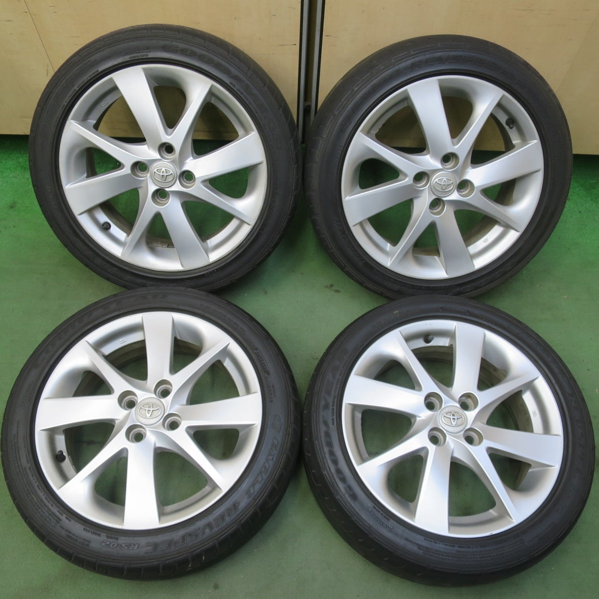 4本価格◎トヨタ NHP10 アクア ツーリング 純正 195/50R16 グッドイヤー イーグル REVSPEC RS-02 16インチ PCD100/4H◎6081901イノ