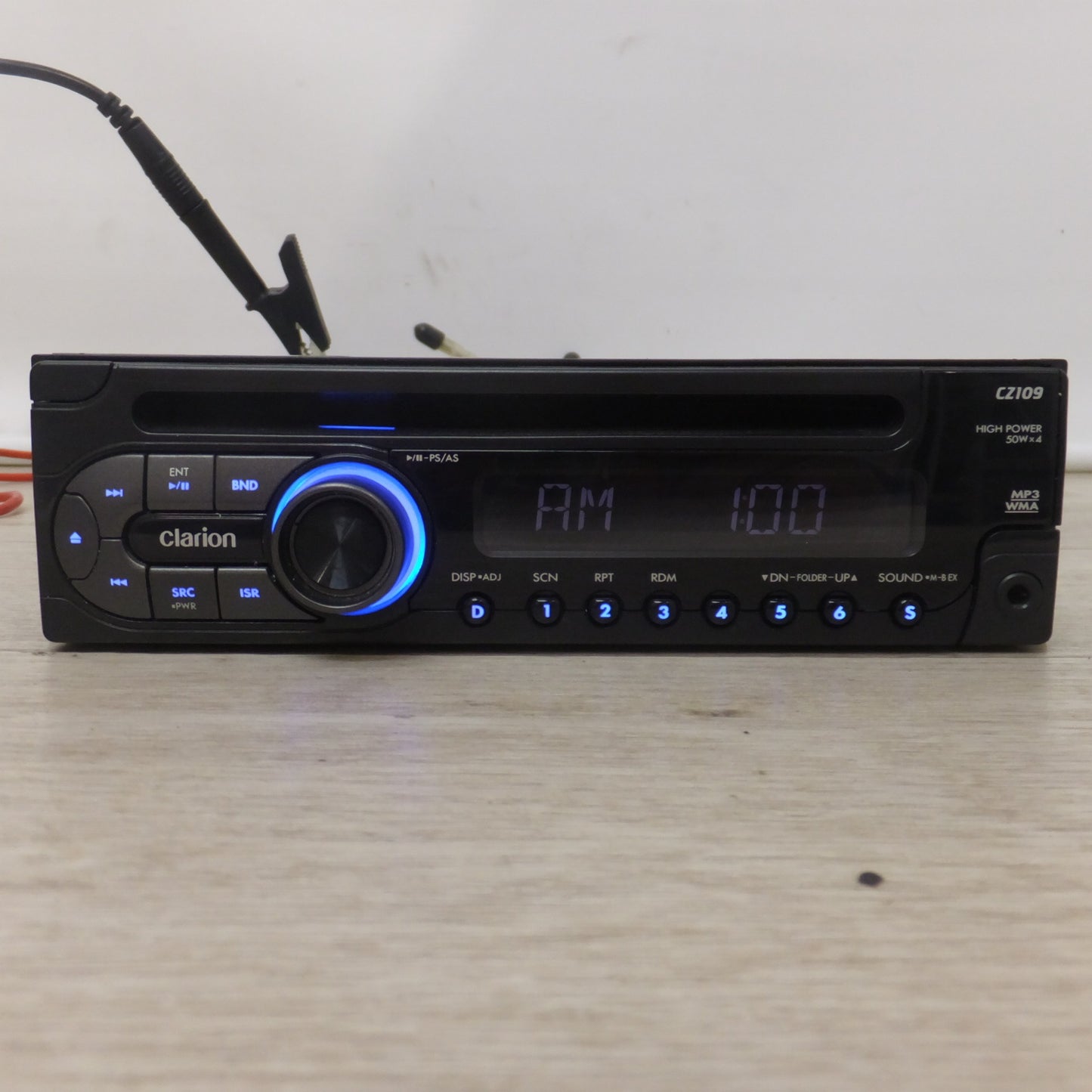 [送料無料] ★クラリオン製 スズキ カーオーディオ CD MP3 WMA レシーバー CZ109　C9C9 V6 180[37]★