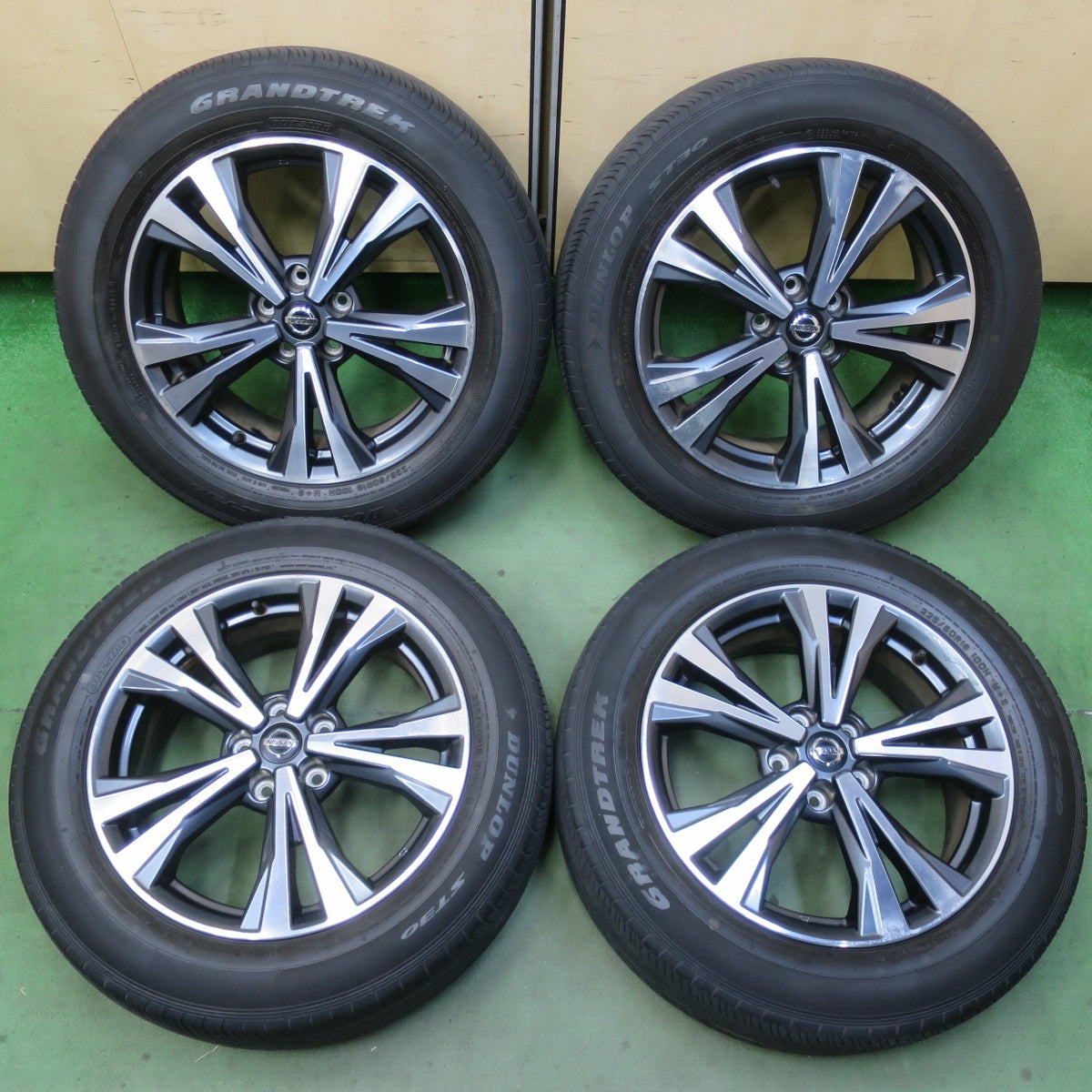 4本価格★日産 T32 エクストレイル 純正 225/60R18 ダンロップ ST30 グラントレック 18インチ PCD114.3/5H★6042810イノ