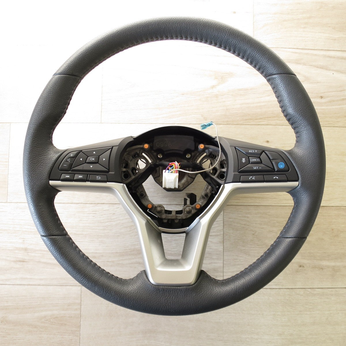 [送料無料] キレイ◇日産 B48A ルークス 純正 ステアリング ハンドル NISSAN カー パーツ◇