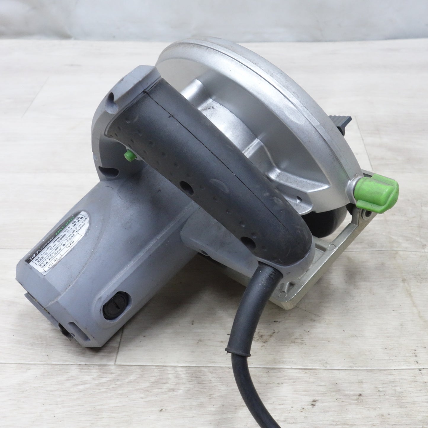 [送料無料] ◆EARTH MAN 高儀 147mm 電気 丸のこ DM-100 電動 工具 切断機 木工用 マルノコ 丸鋸 丸ノコ アースマン コード式 ジャンク品◆