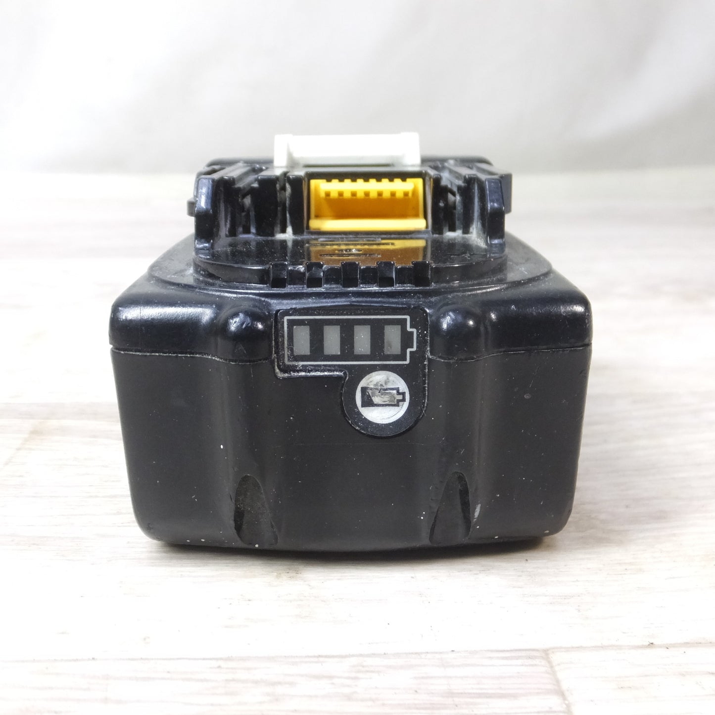 [送料無料] ◆makita マキタ Li-on リチウムイオンバッテリー BL1860B DC18V 6.0Ah 108Wh 電動工具◆