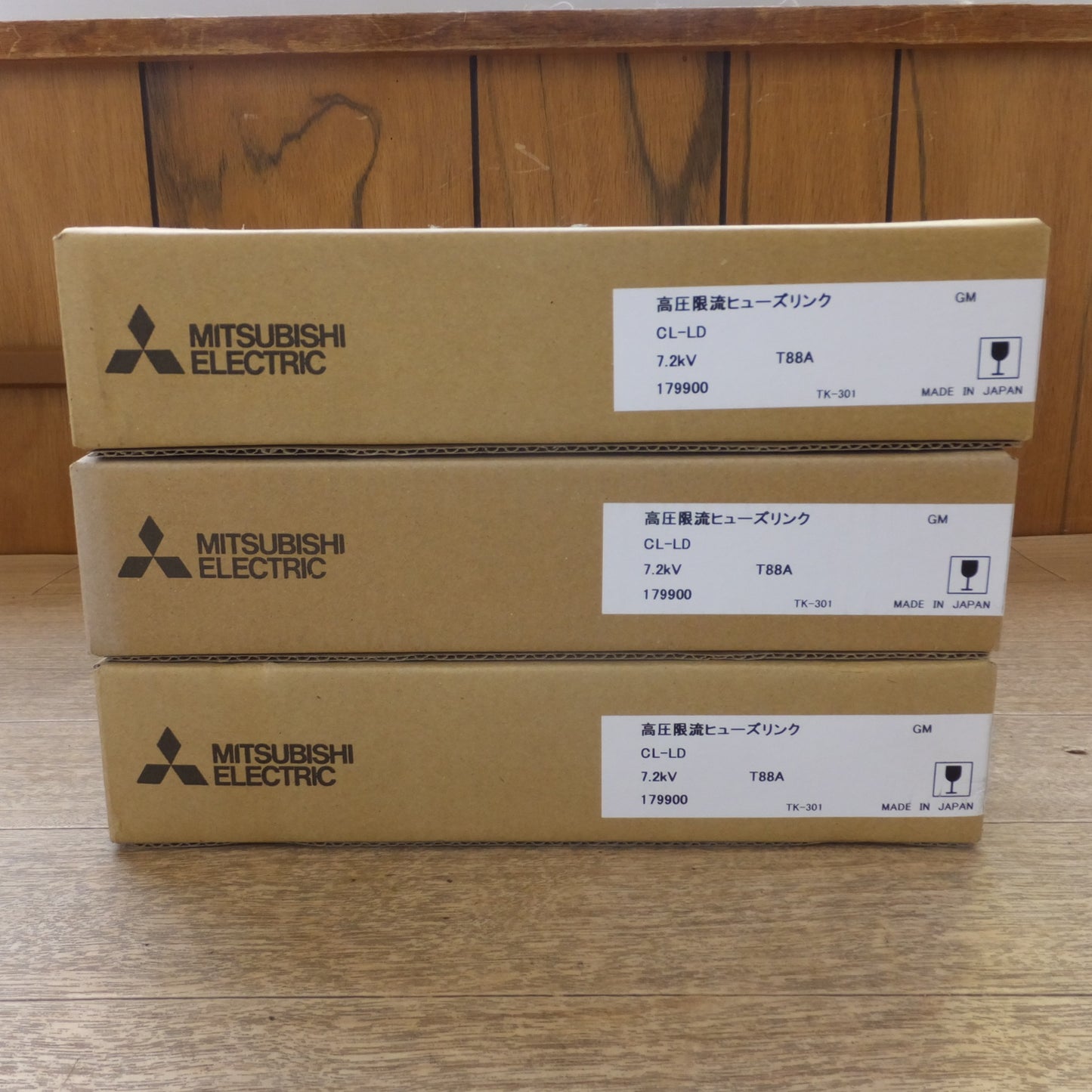 [送料無料] 未使用★三菱 MITSUBISHI 電力ヒューズ 限流ヒューズ CL-LD 7.2kV T88A TK-301 3本 セット★