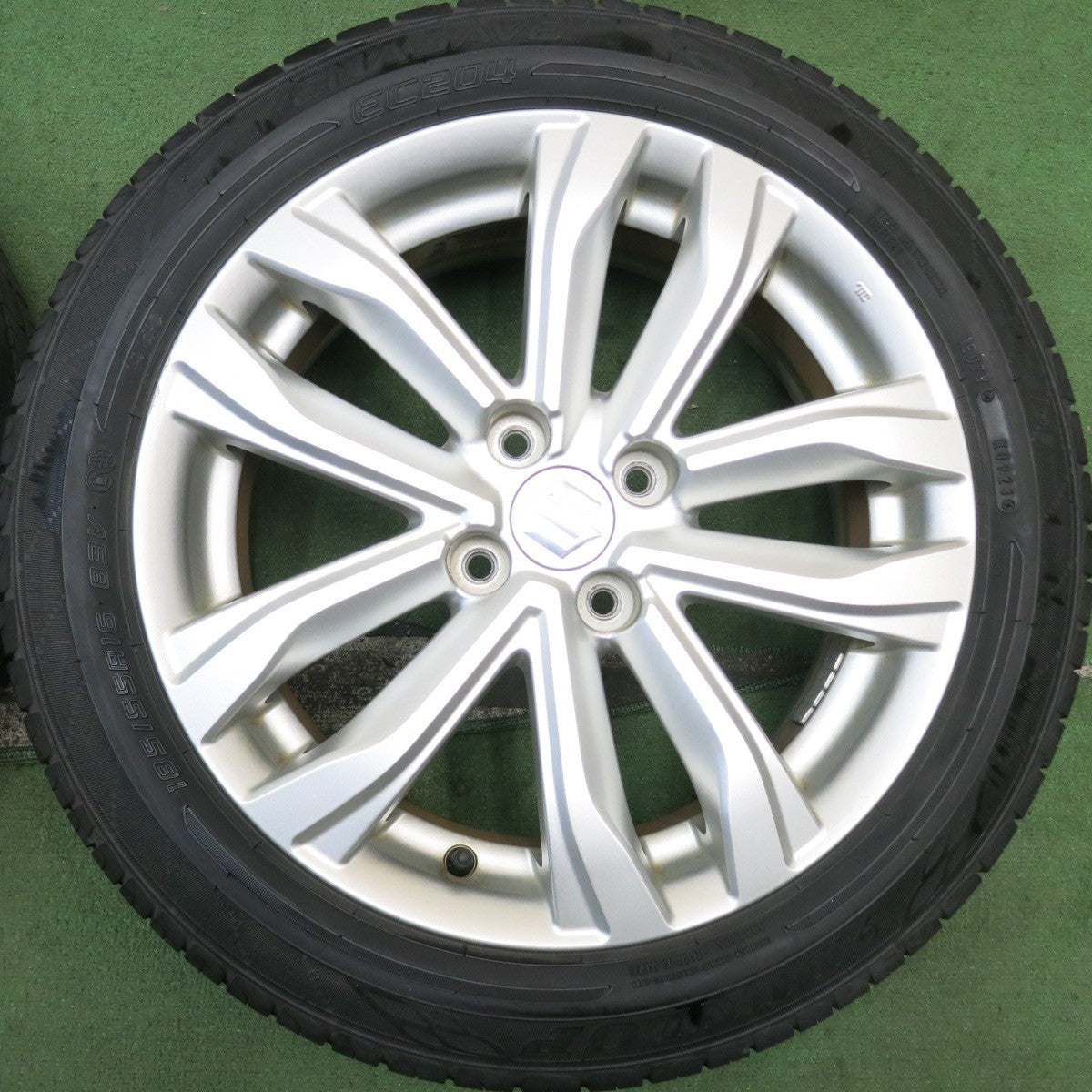 バリ溝！23年！9.5分★スズキ スイフト 純正 185/55R16 ダンロップ エナセーブ EC204 16インチ PCD100/4H★5092708HAノ