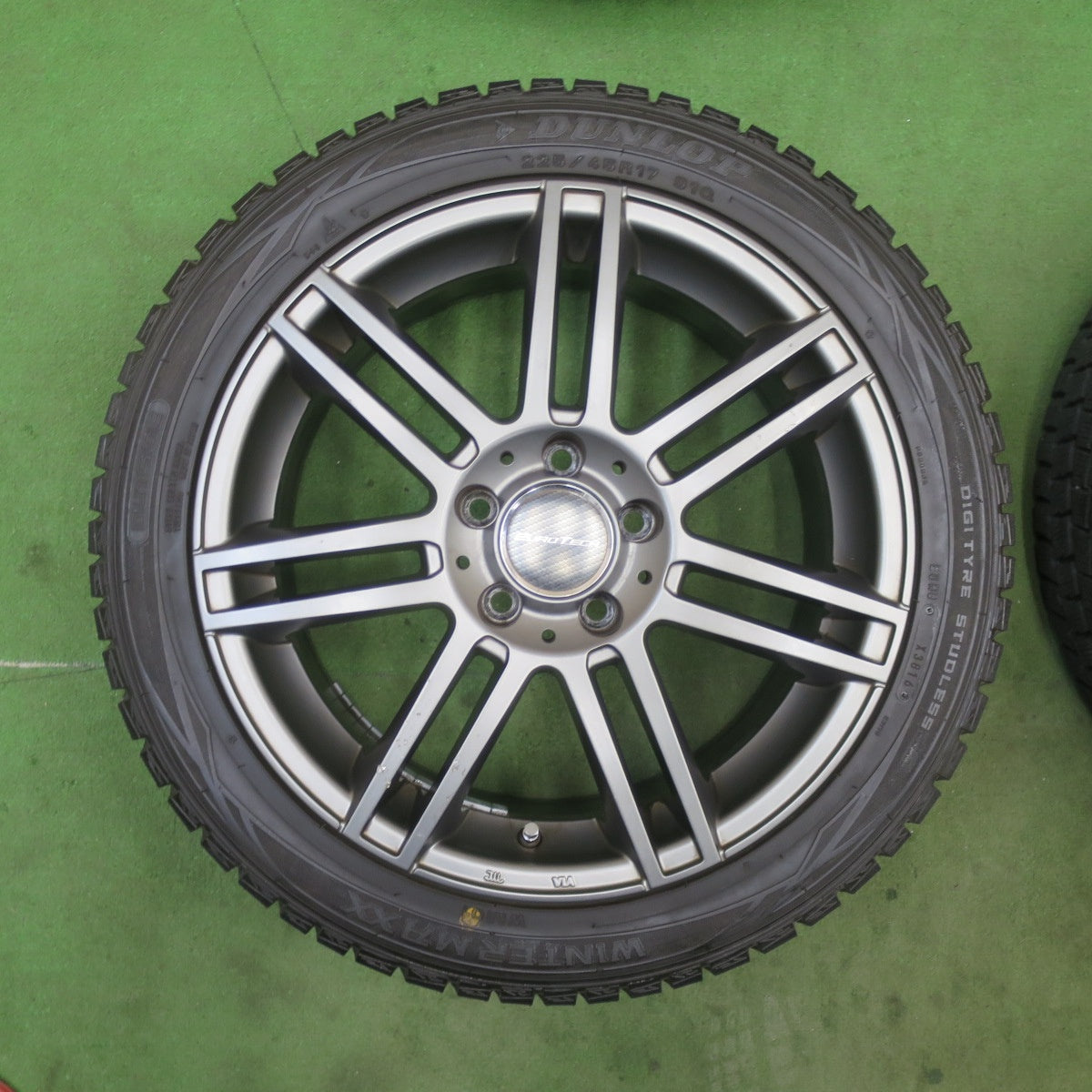 バリ溝！キレイ！9.5分★ベンツ 等 EUROTECH STAGE TW7 225/45R17 スタッドレス ダンロップ ウインターマックス WM01 ユーロテック ステージ 17インチ PCD112/5H★6021803TTス