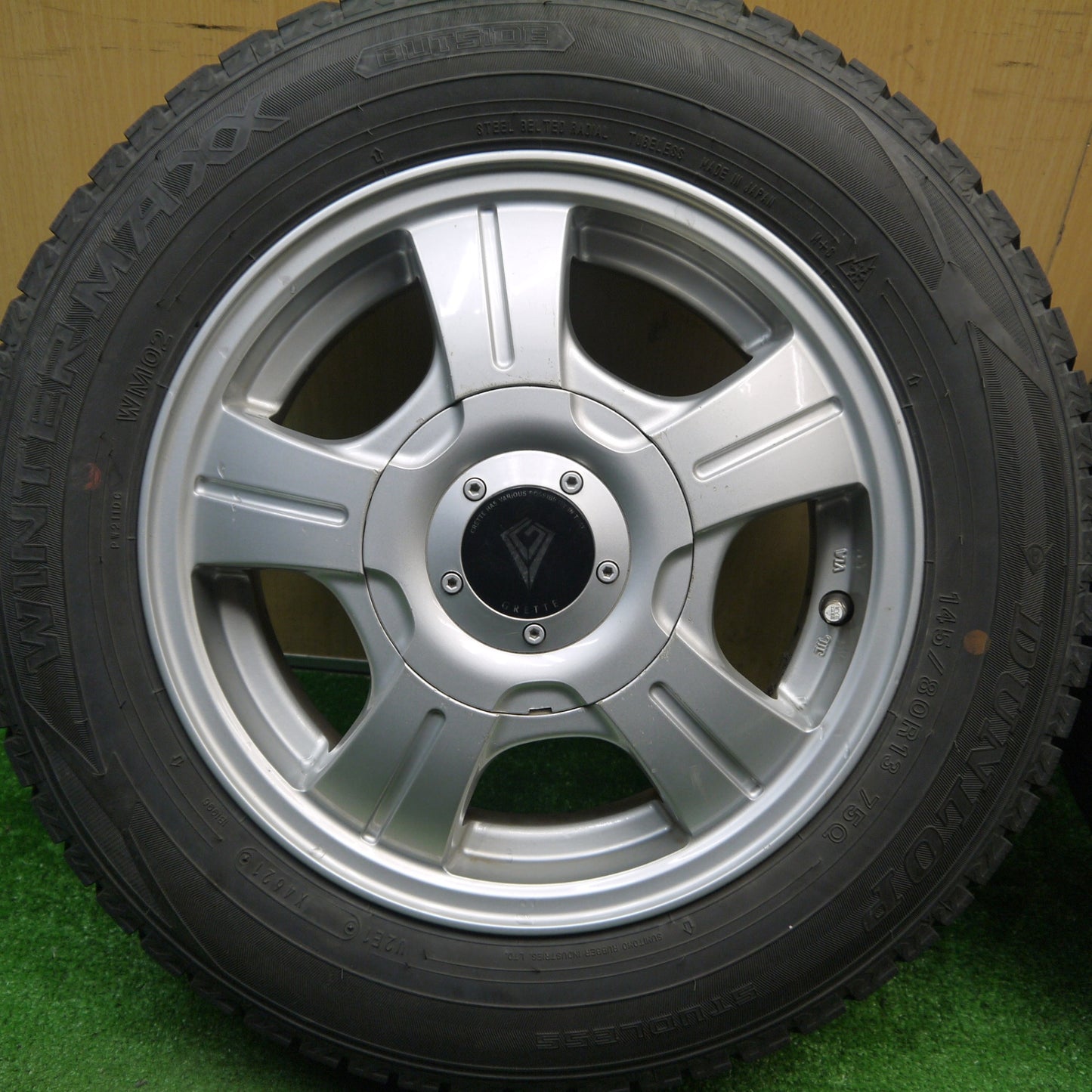 バリ溝！21年！8.5分★スタッドレス 145/80R13 ダンロップ ウインターマックス WM02 GRETTE 13インチ PCD 100 110 114.3/4H マルチ★5120207Hス
