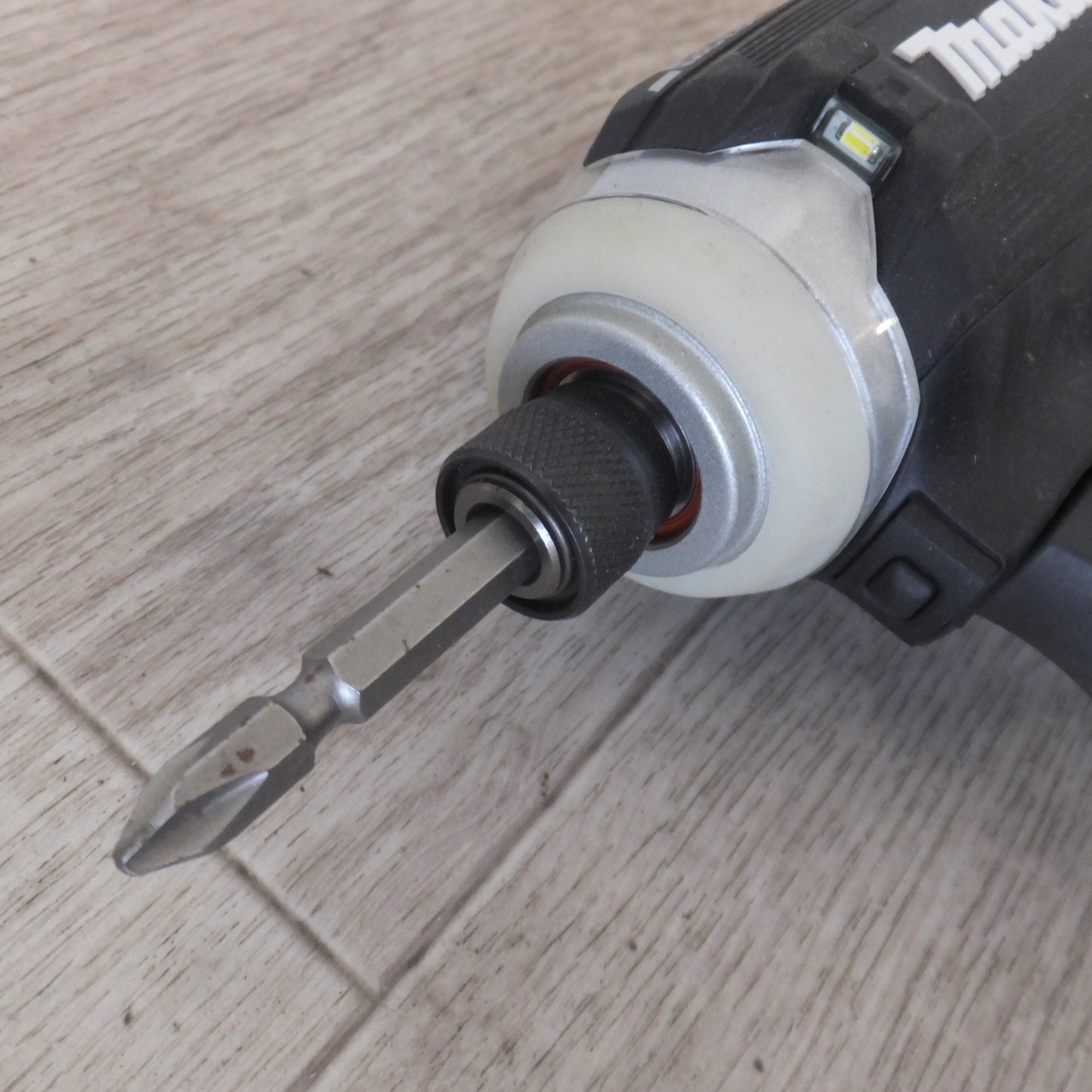 [送料無料] ★マキタ makita 充電式インパクトドライバ TD171DRGXB 18V 本体のみ★