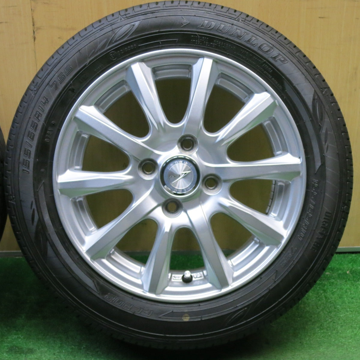[送料無料] バリ溝！22年！9分★155/65R14 ダンロップ EC202 JOKER ジョーカー 14インチ PCD100/4H★5030701NJノ