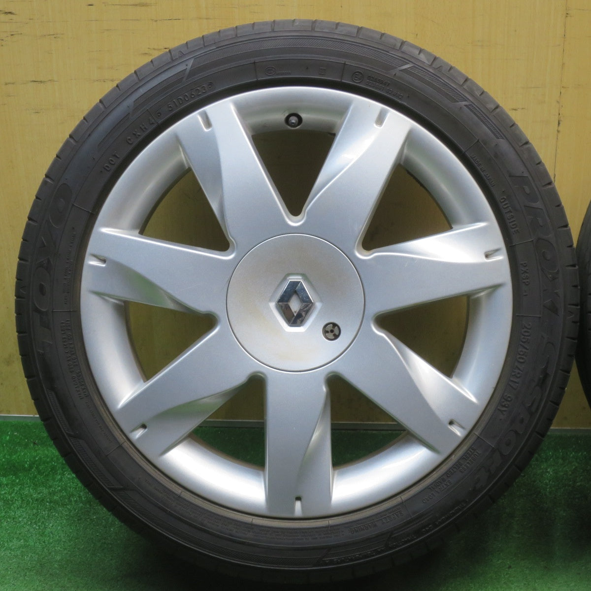 4本価格！23年◎ルノー メガーヌ 純正 205/50R17 トーヨー プロクセス スポーツ 17インチ PCD100/4H◎6060501NJノ