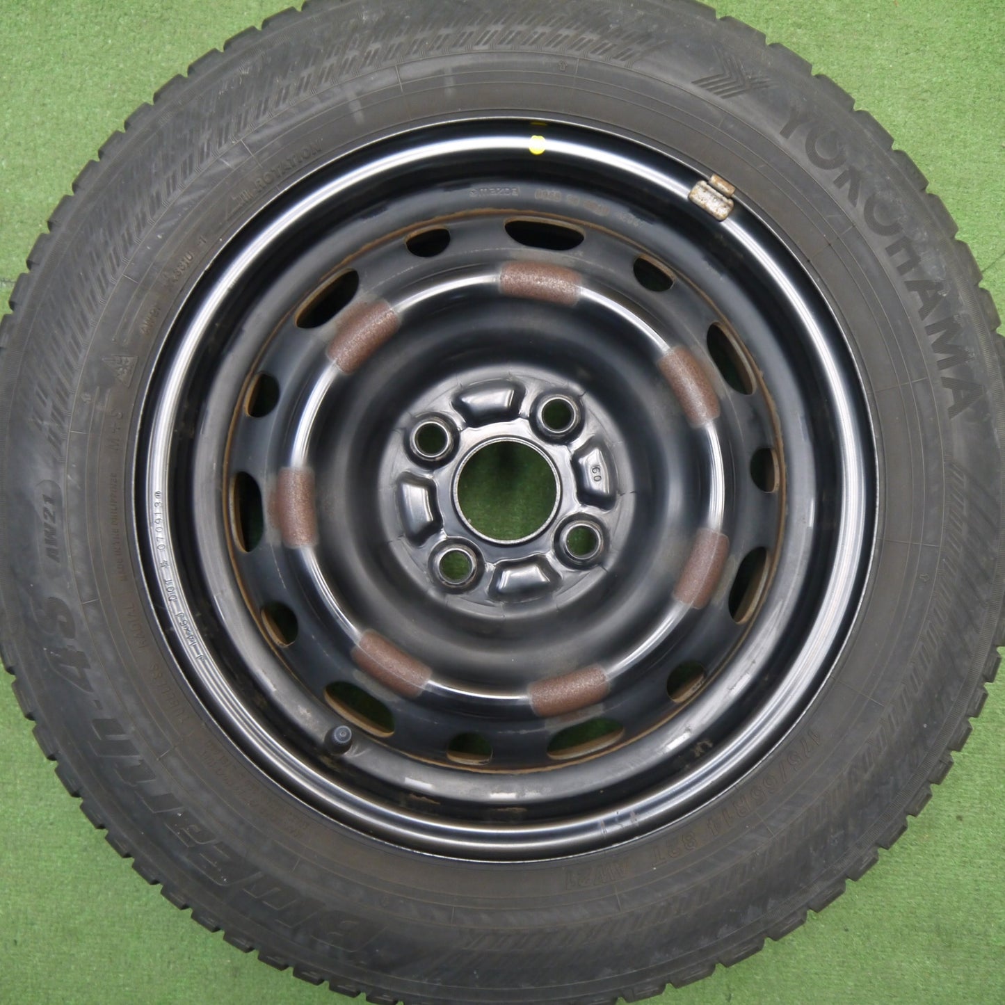 バリ溝！9分★175/65R14 ヨコハマ BluEarth-4S AW21 オールシーズン スチール ホイール ブルーアース 14インチ PCD100/4H★6033107Hノ