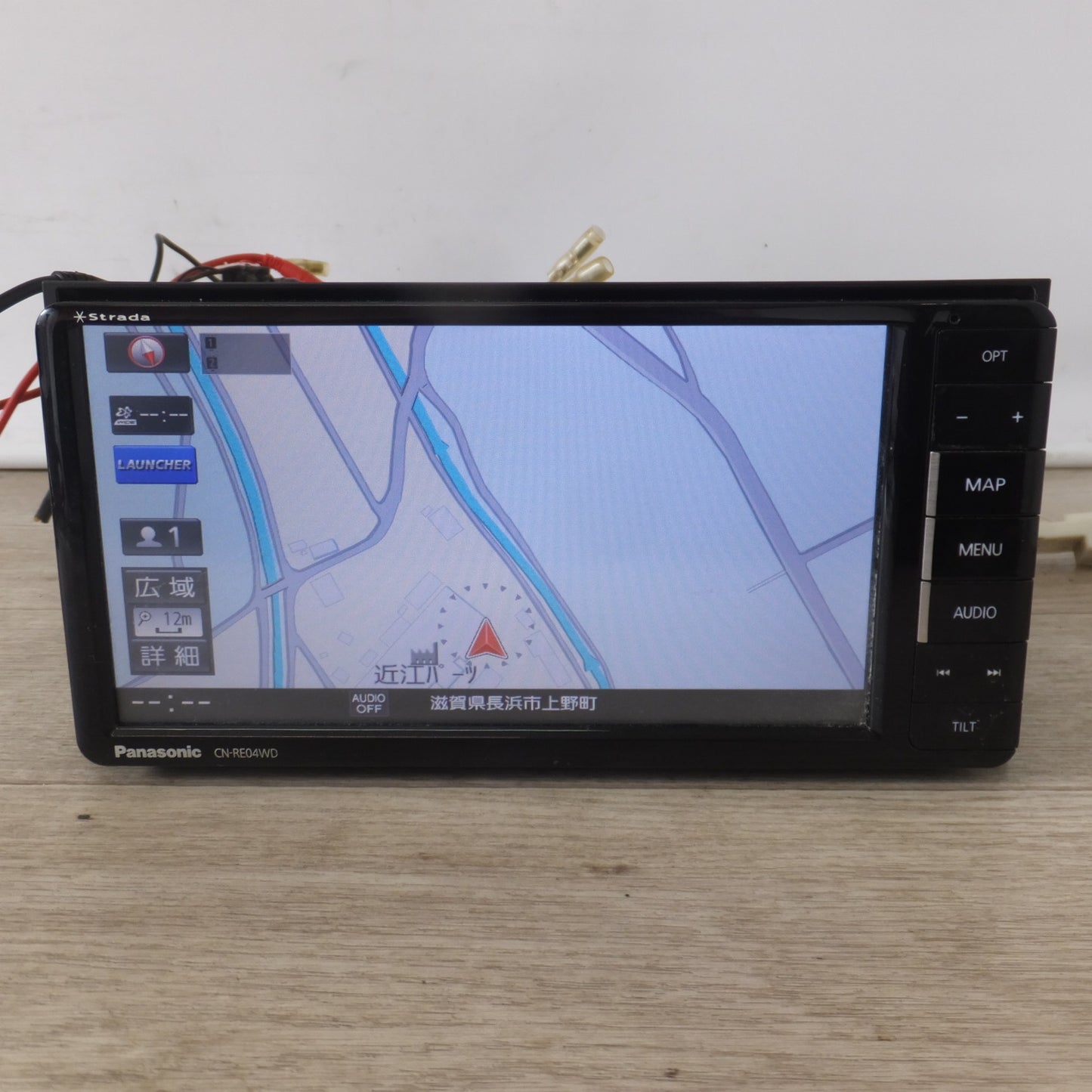 [送料無料] ★パナソニック Panasonic SDカーナビステーション Strada CN-RE04WD(16)★