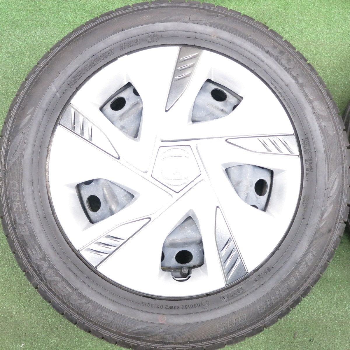 *送料無料* 超バリ溝！22年！ほぼ10分★ホンダ フリード ハイブリッド 純正 スチール 185/65R15 ダンロップ エナセーブ EC300 15インチ PCD114.3/5H★4050805HAノ