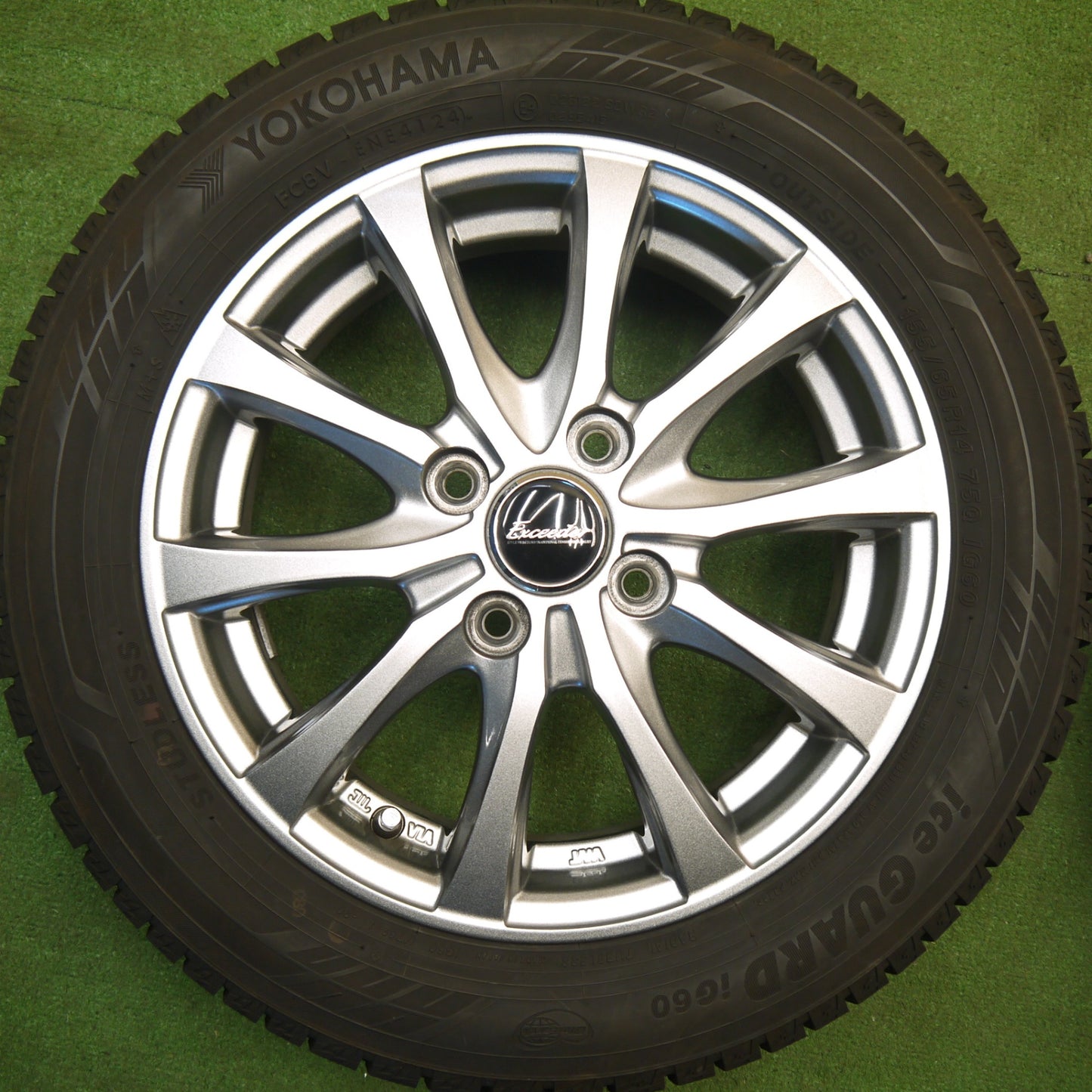 バリ溝！24年！キレイ！9.5分★スタッドレス 155/65R14 ヨコハマ アイスガード iG60 Exceeder エクシーダー 14インチ PCD100/4H★6020605Hス